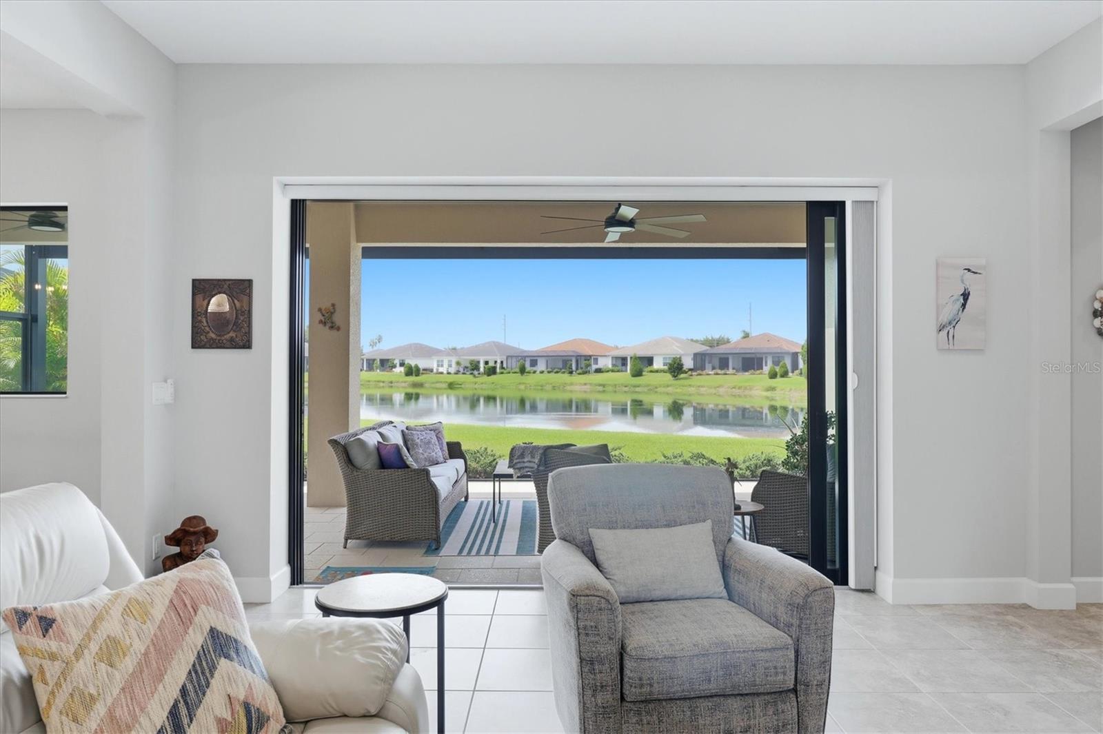 SANDHILL LAKE - Residential