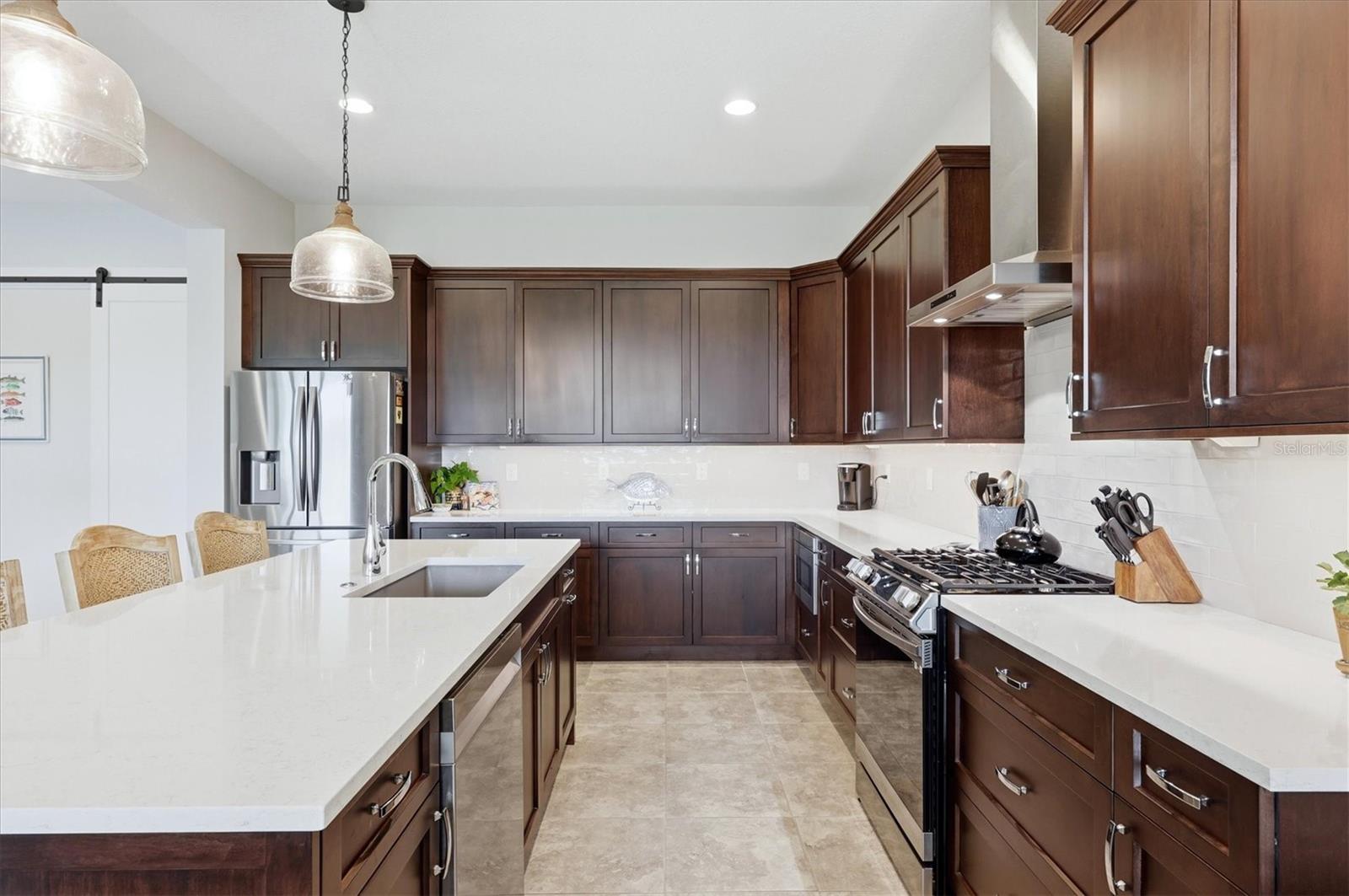 SANDHILL LAKE - Residential