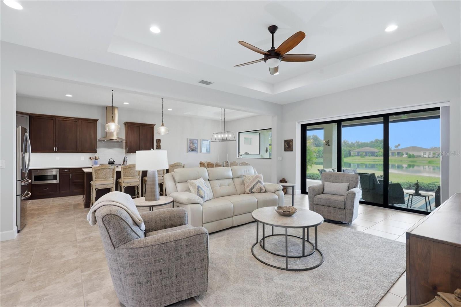 SANDHILL LAKE - Residential