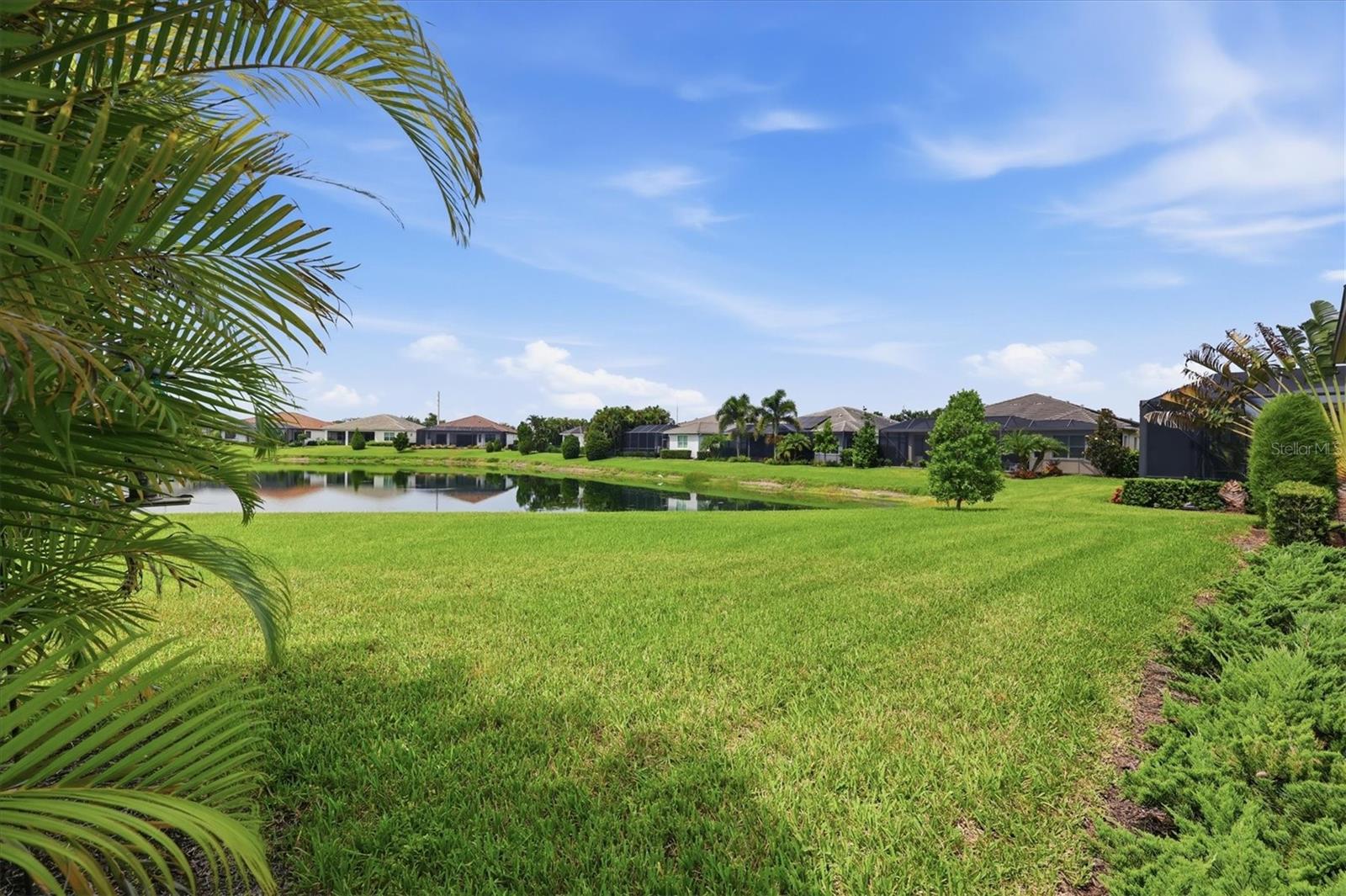 SANDHILL LAKE - Residential