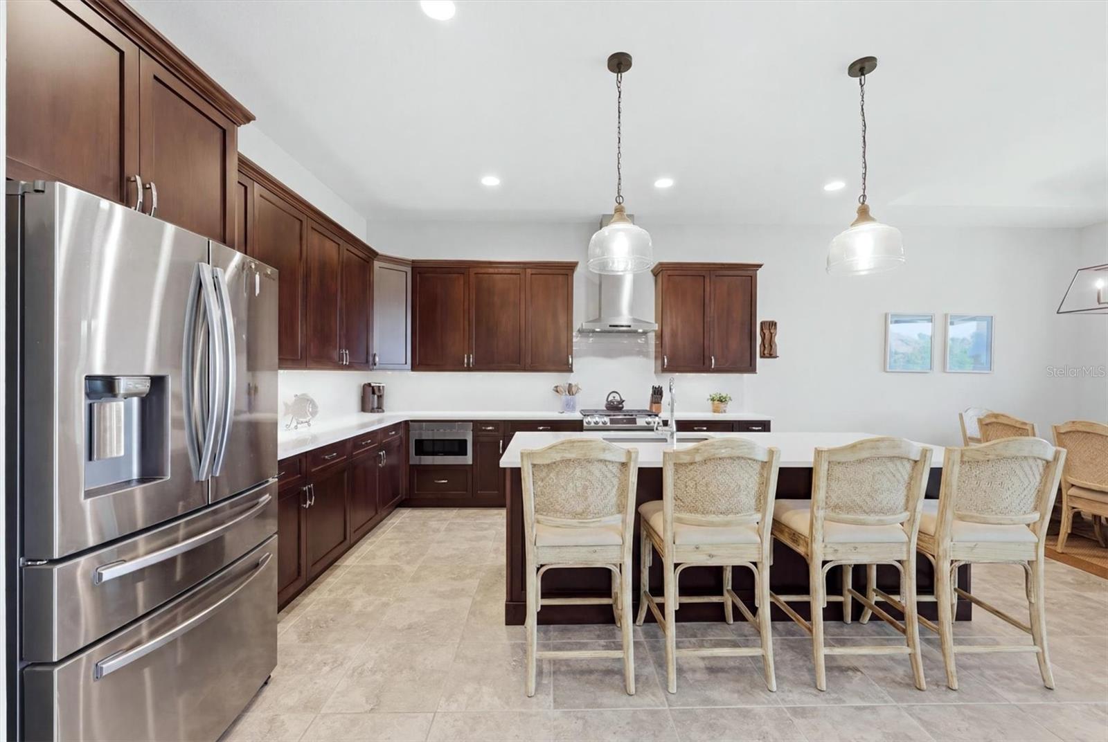 SANDHILL LAKE - Residential