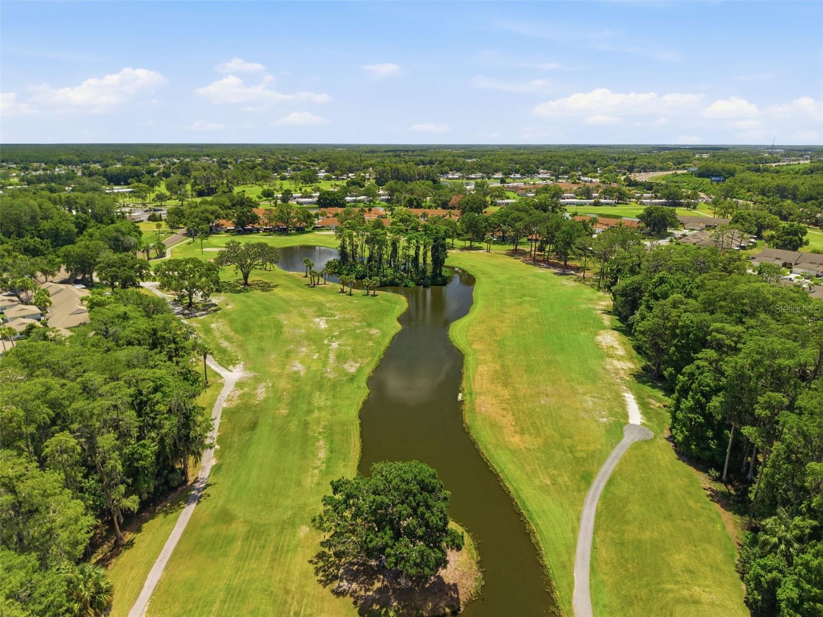GOLF VIEW VILLAS CONDO 05 - Residential