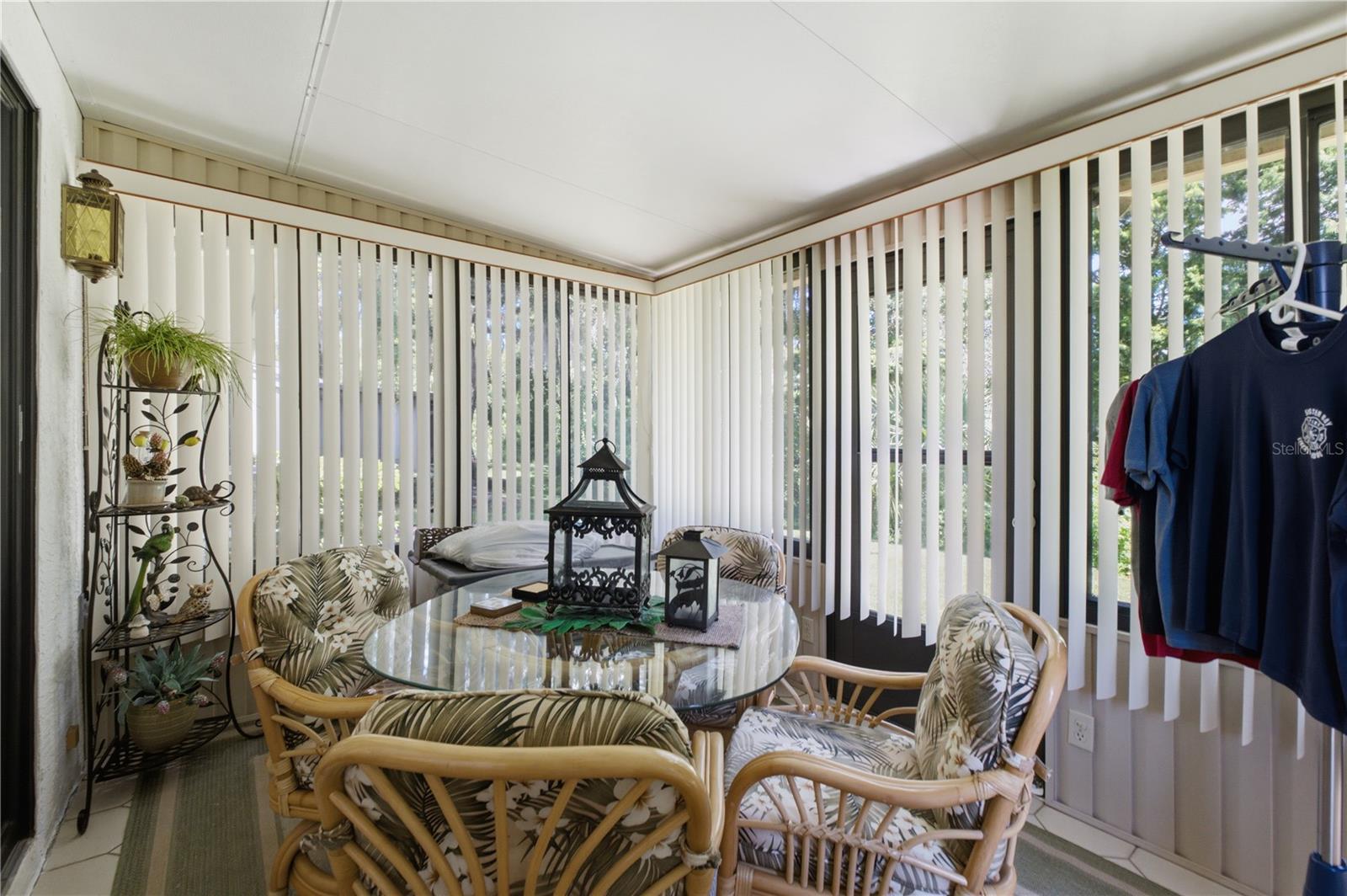 GOLF VIEW VILLAS CONDO 05 - Residential