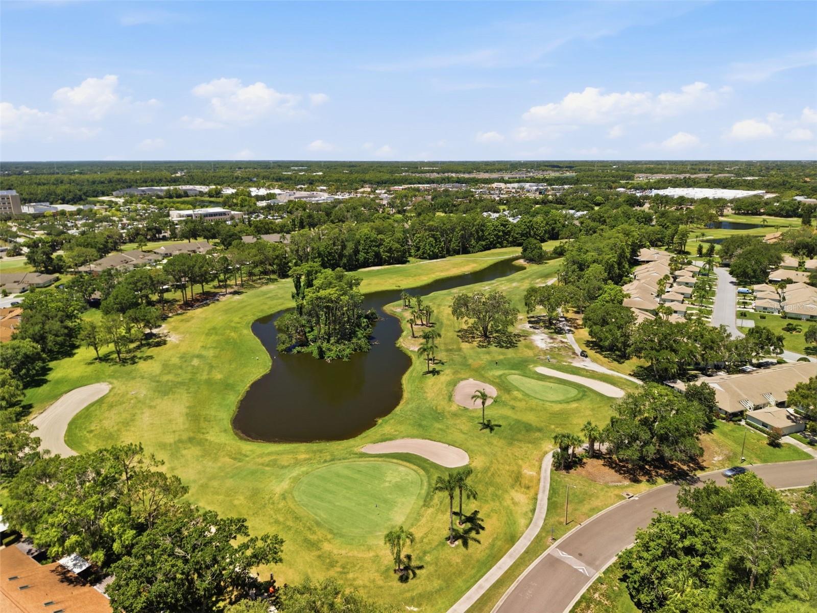 GOLF VIEW VILLAS CONDO 05 - Residential