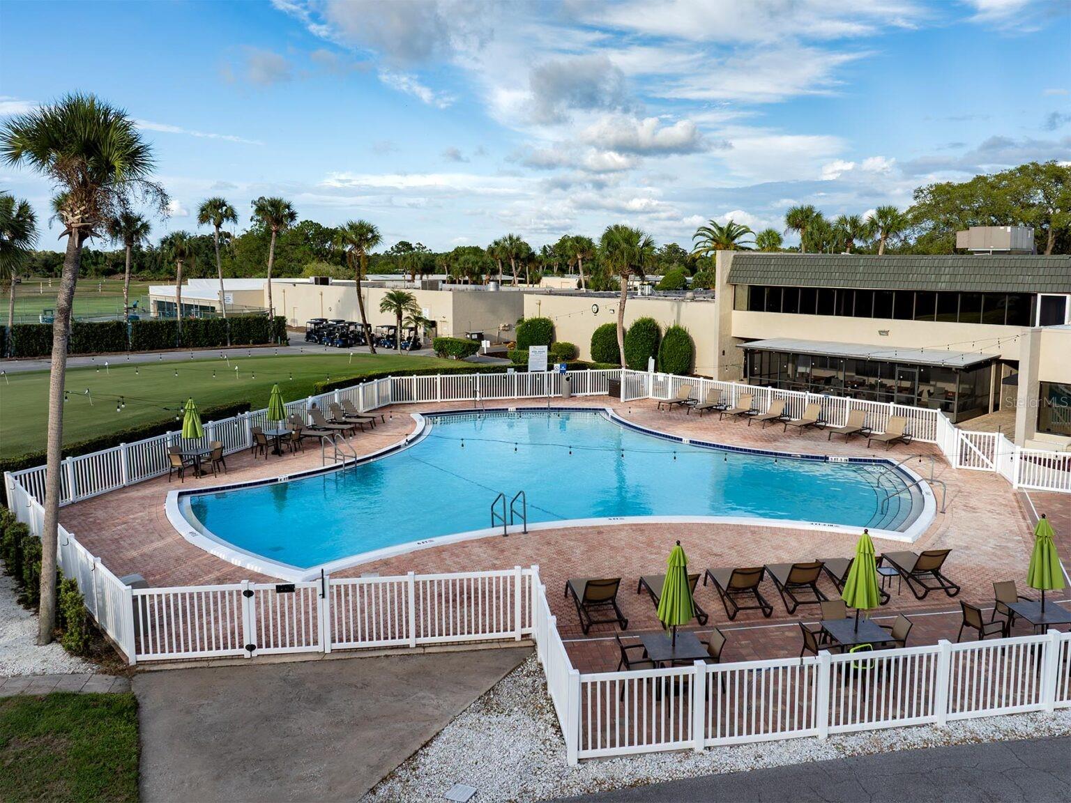 GOLF VIEW VILLAS CONDO 05 - Residential