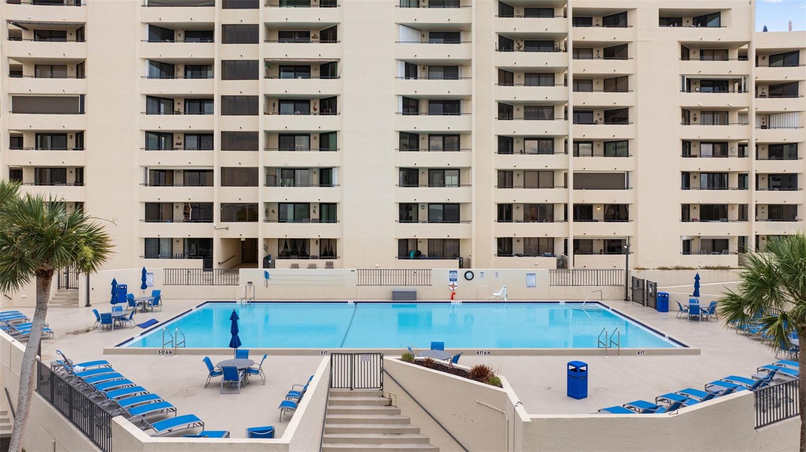 GULF ISLAND RESIDENCE & RACQUET CLUB - Residential