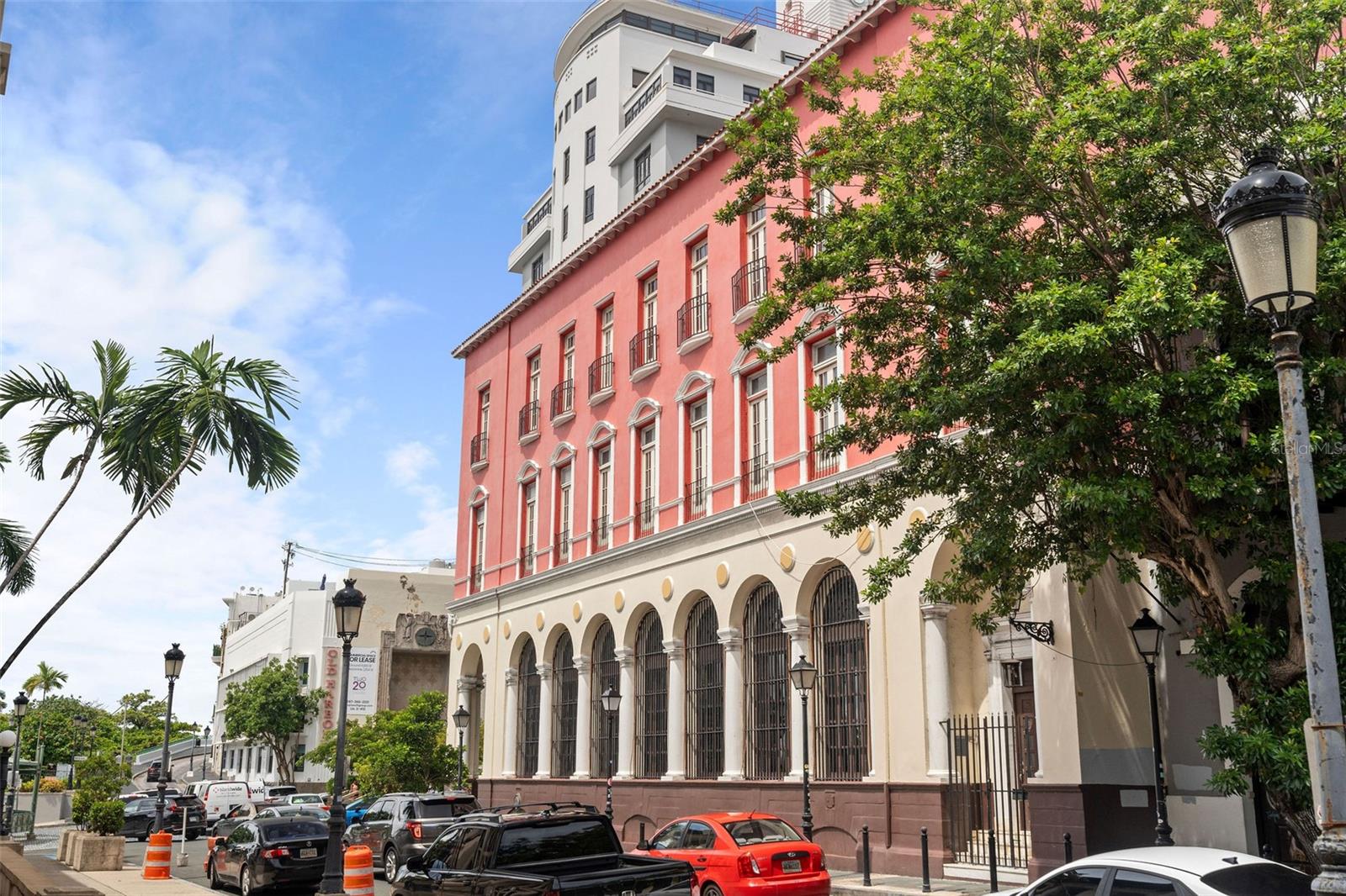 OLD SAN JUAN - Residential Income