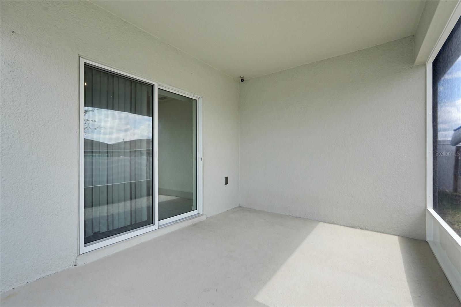LAKE DENHAM ESTATES - Residential Lease