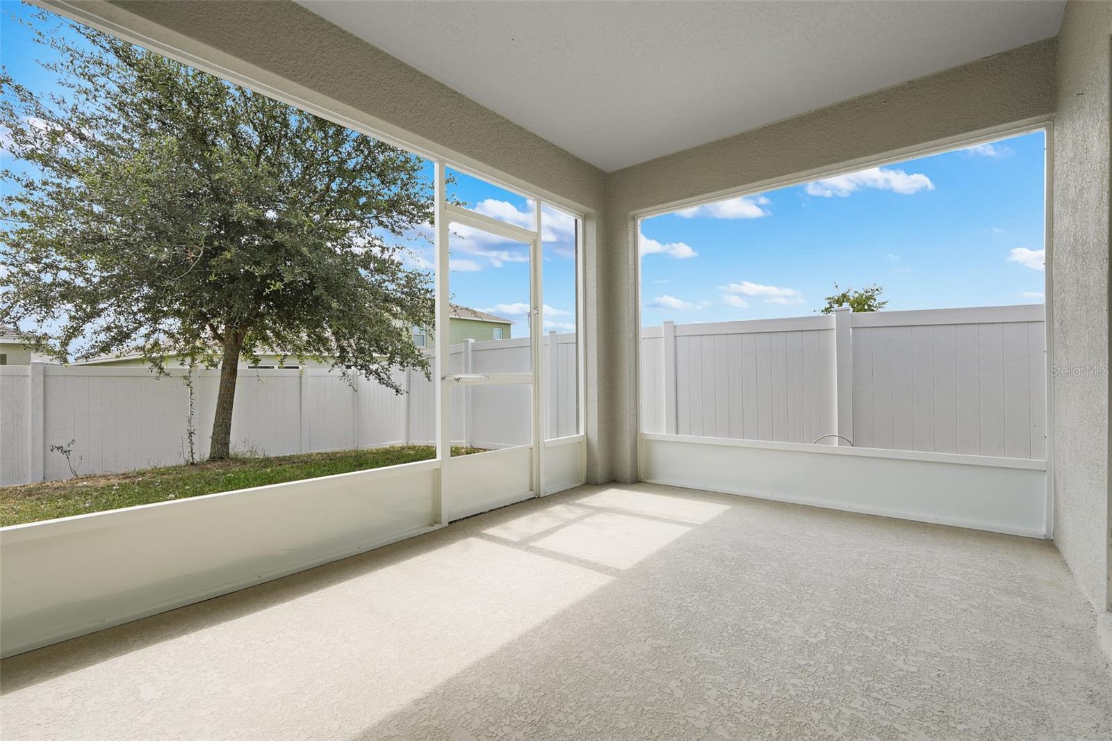 LAKE DENHAM ESTATES - Residential Lease