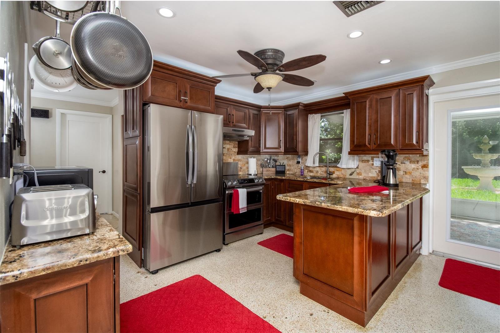 PLEASANT GROVE PARK - Residential