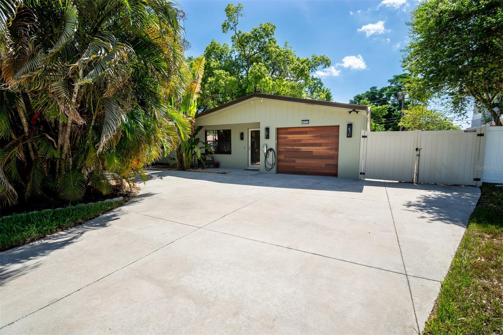PLEASANT GROVE PARK - Residential