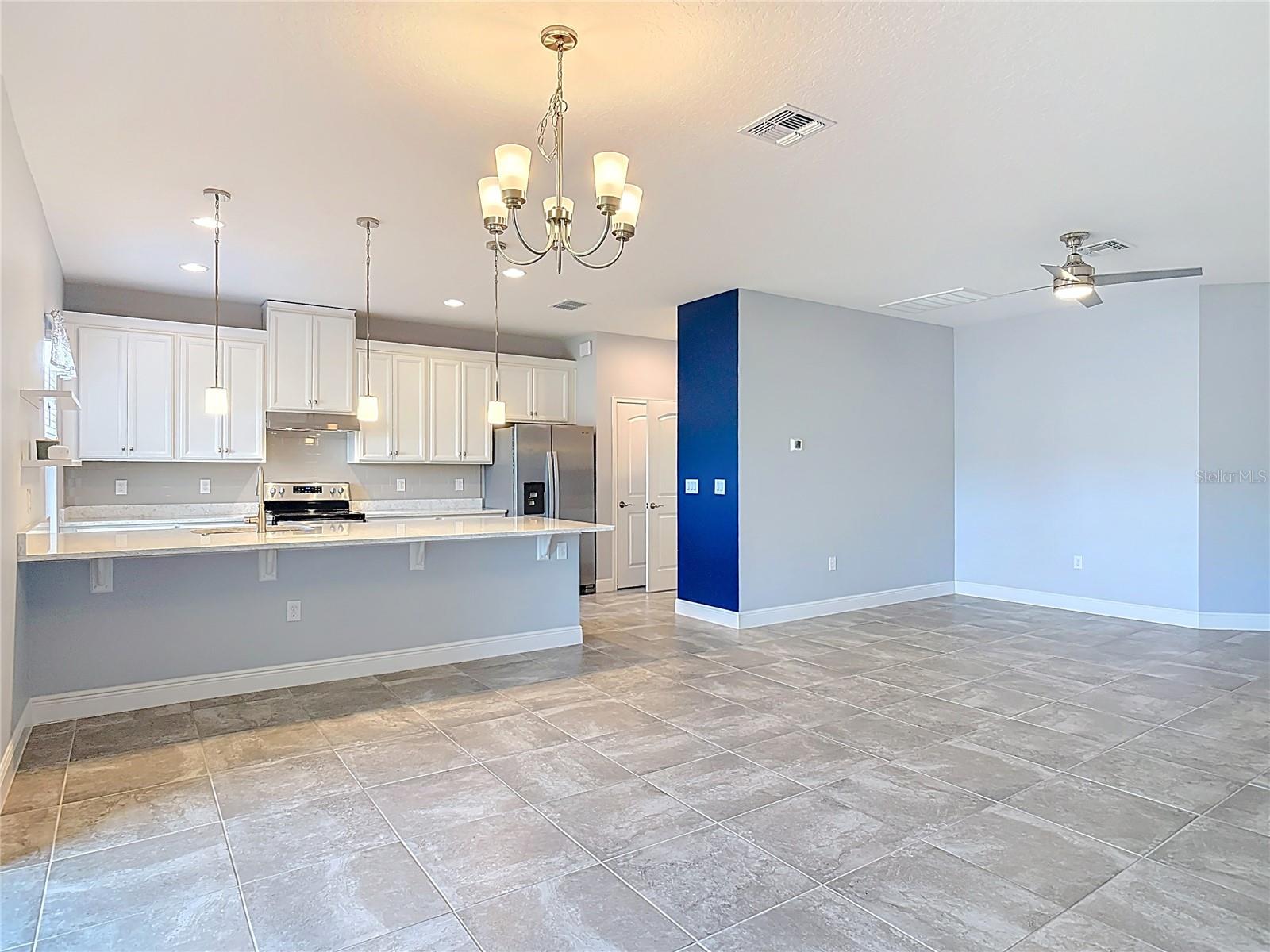 WESTPORT RESERVE PH 3 - Residential Lease