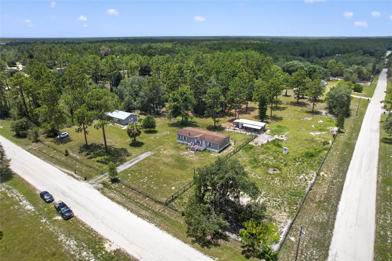 WHISPERING PINES UN 2 - Residential