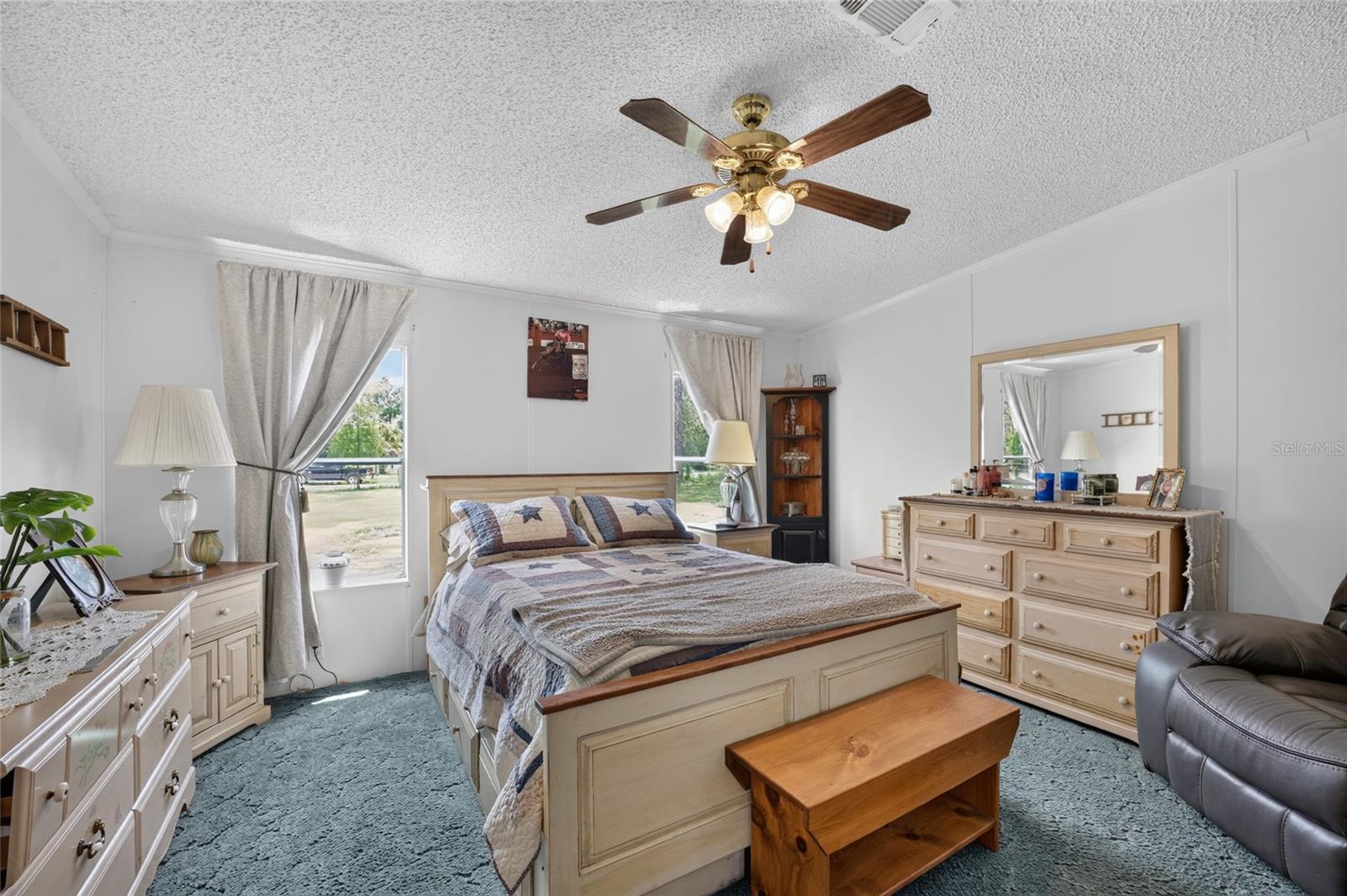 WHISPERING PINES UN 2 - Residential