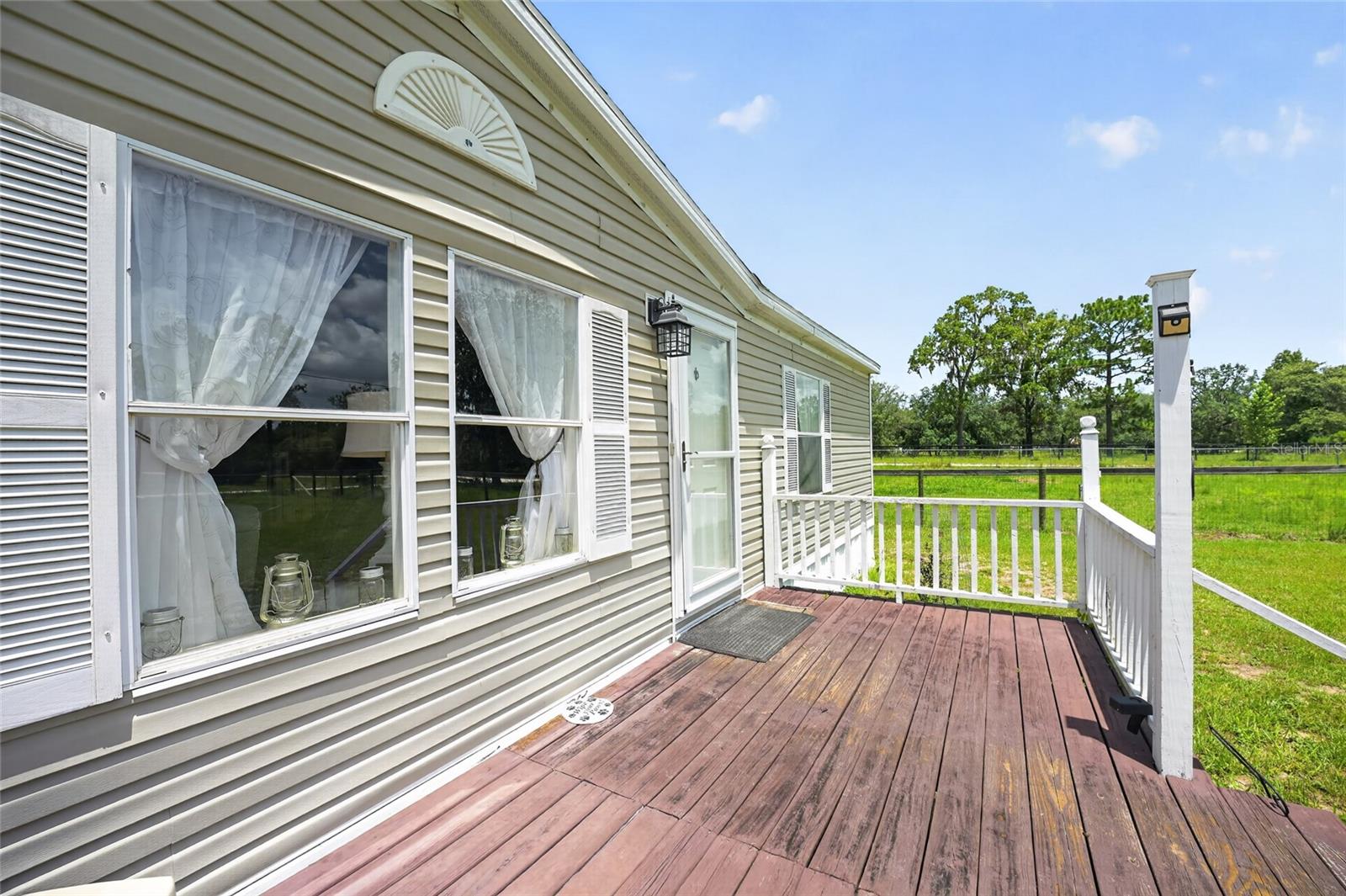 WHISPERING PINES UN 2 - Residential