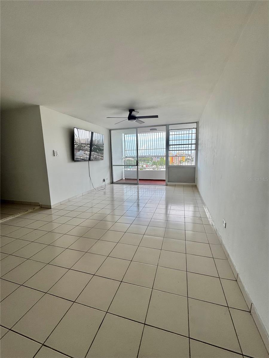 CONDOMINIO SGOVIA - Residential