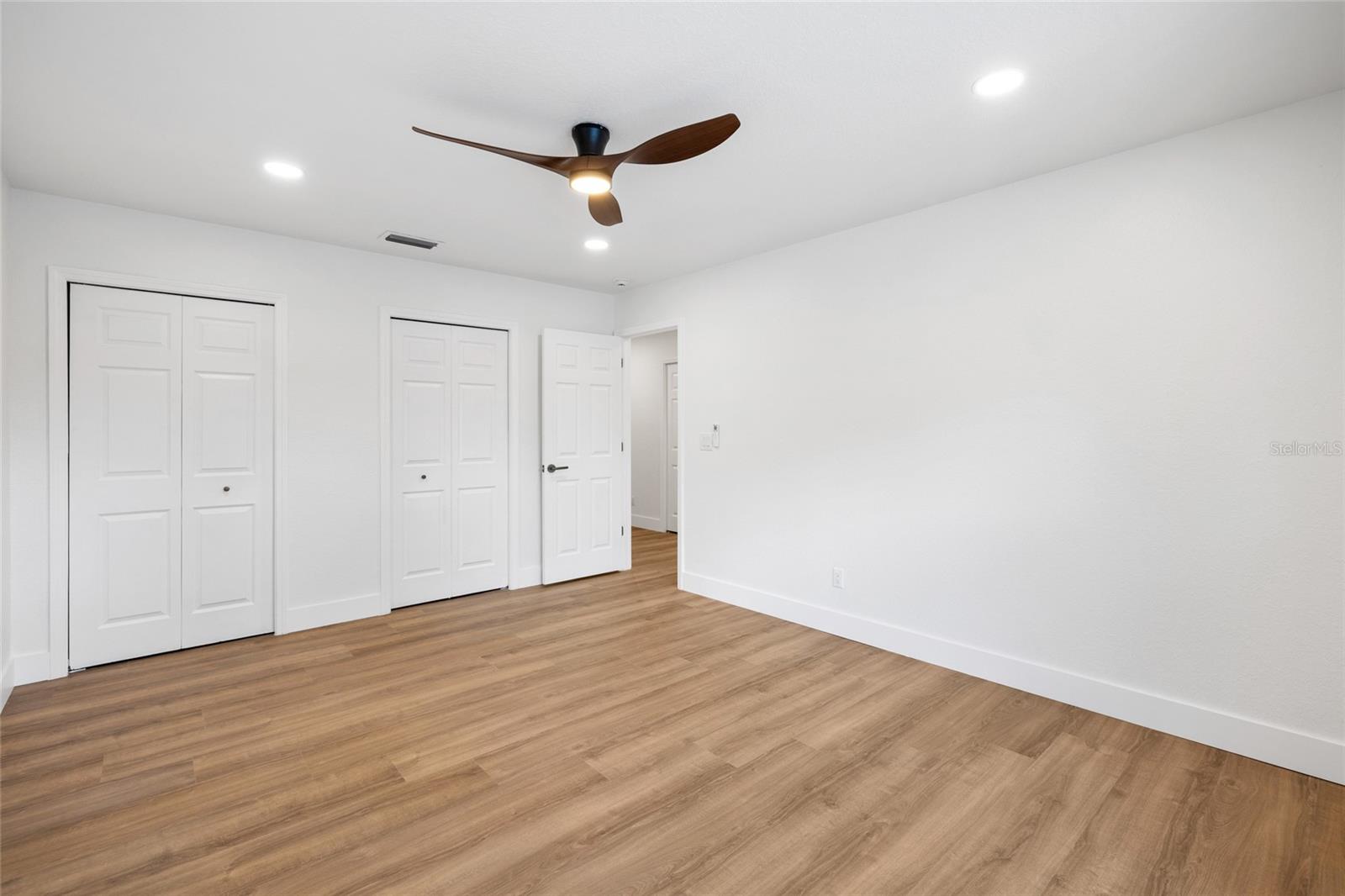 CARROLLWOOD VILLAGE SEC 1 - Residential