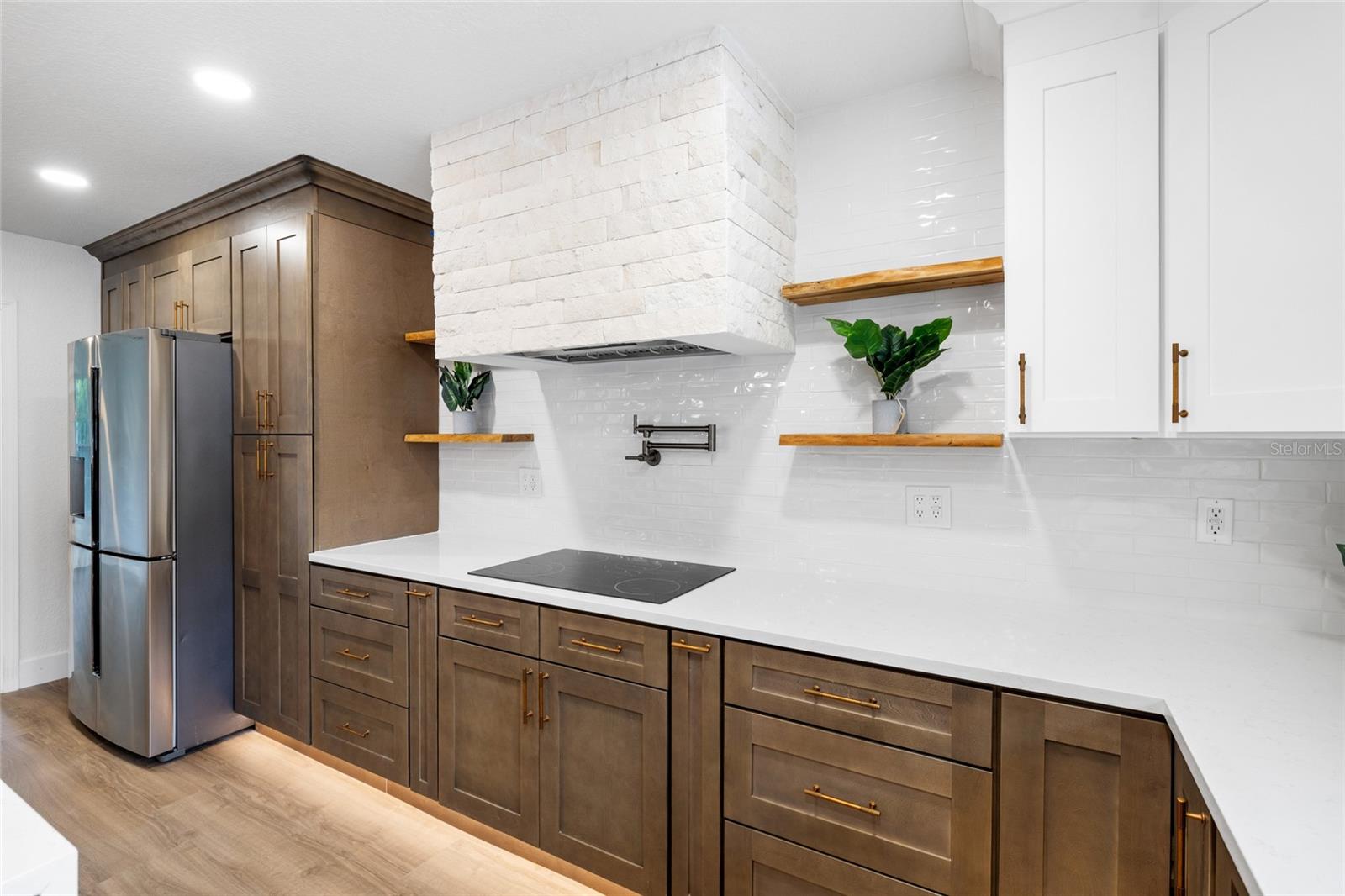 CARROLLWOOD VILLAGE SEC 1 - Residential