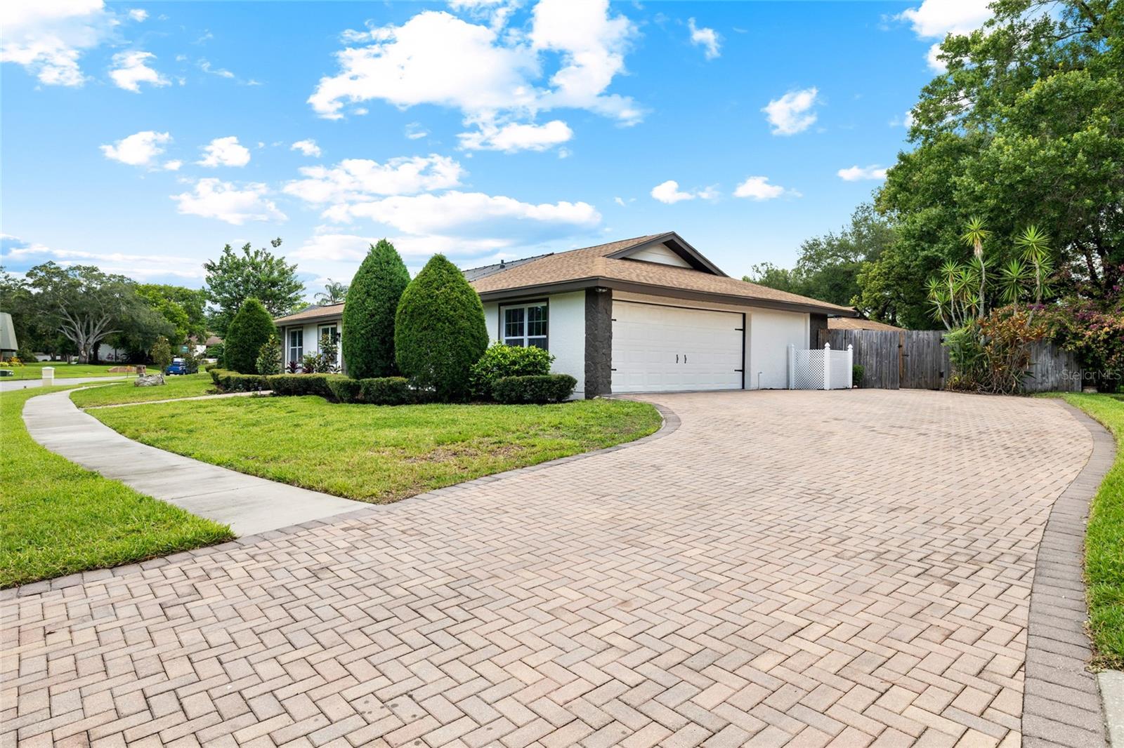 CARROLLWOOD VILLAGE SEC 1 - Residential