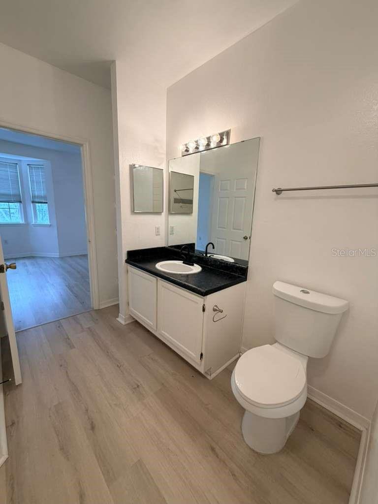 HAMPTONS/METROWEST - Residential Lease