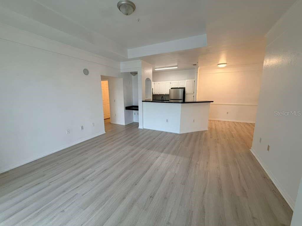 HAMPTONS/METROWEST - Residential Lease
