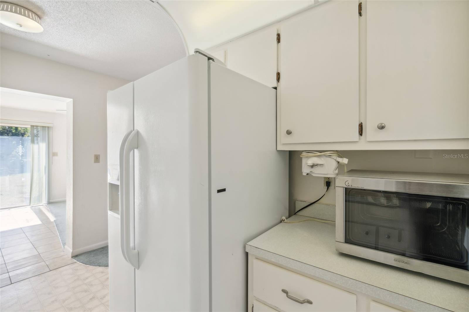 GOLFWOOD CONDO 1 - Residential
