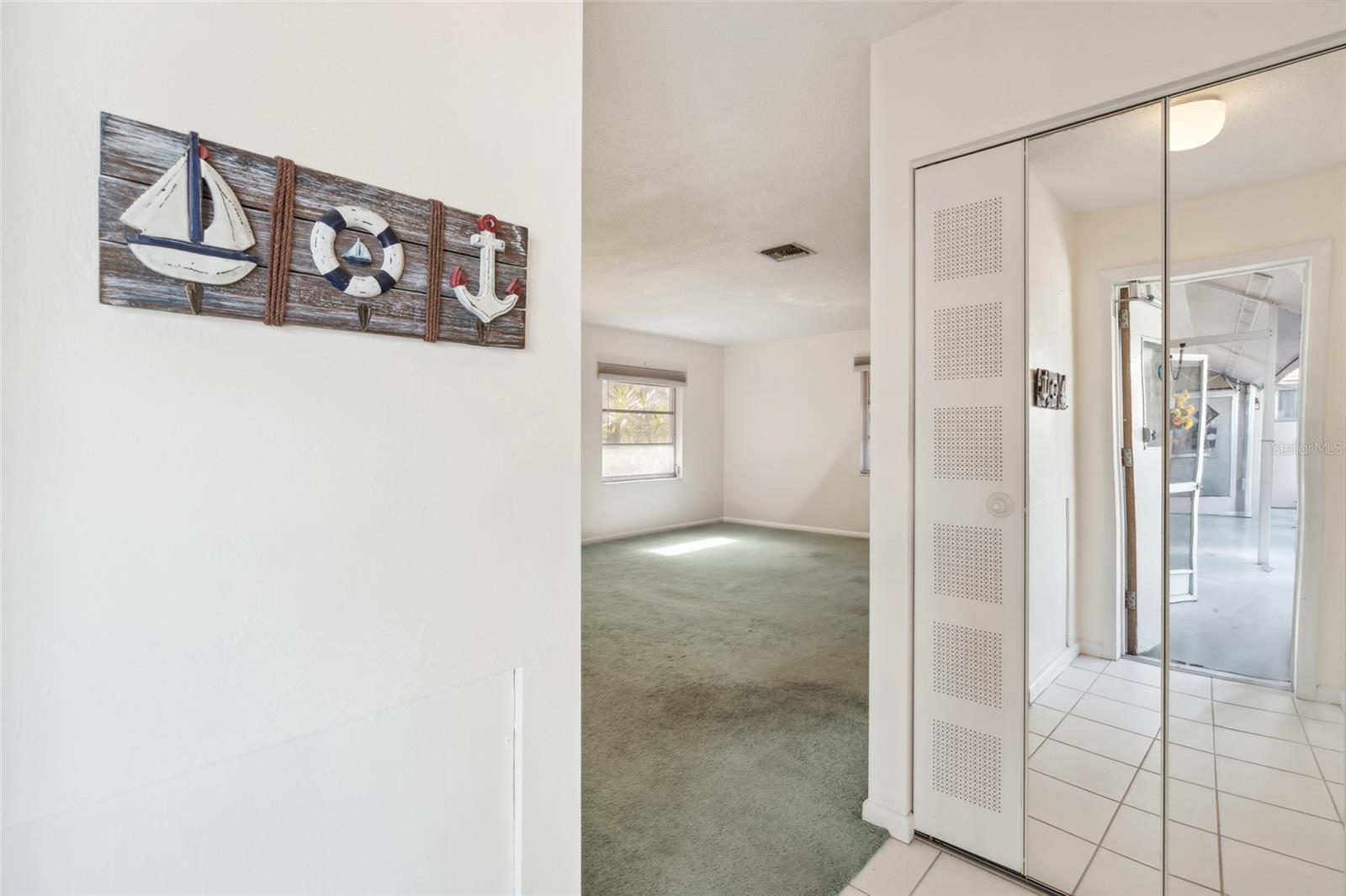 GOLFWOOD CONDO 1 - Residential