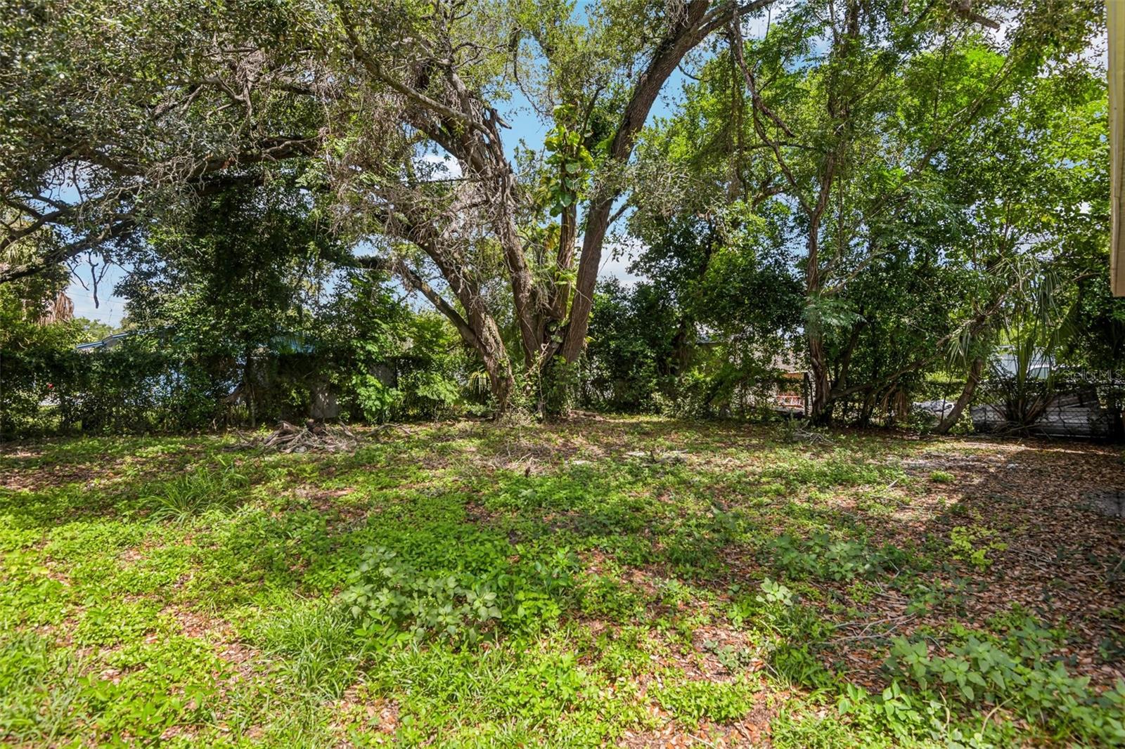 GRANT PARK - Residential