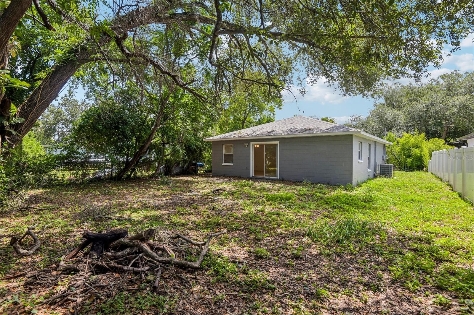 GRANT PARK - Residential