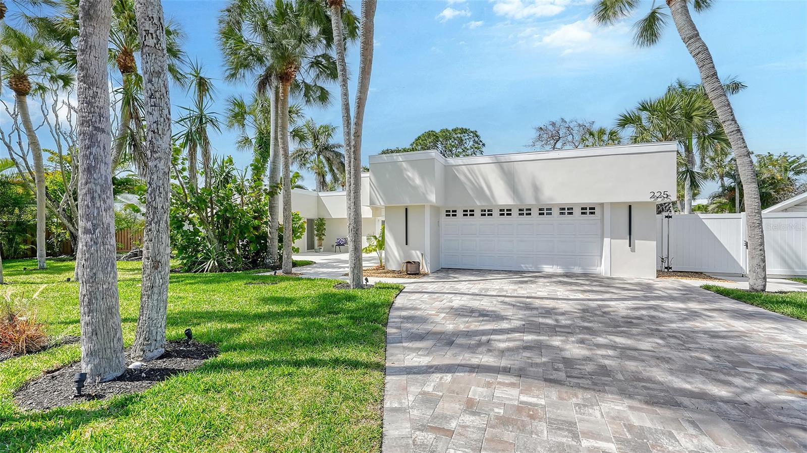 ST ARMANDS DIV - Residential