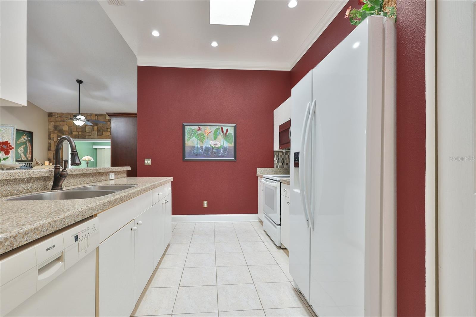 NANTUCKET III CONDO - Residential