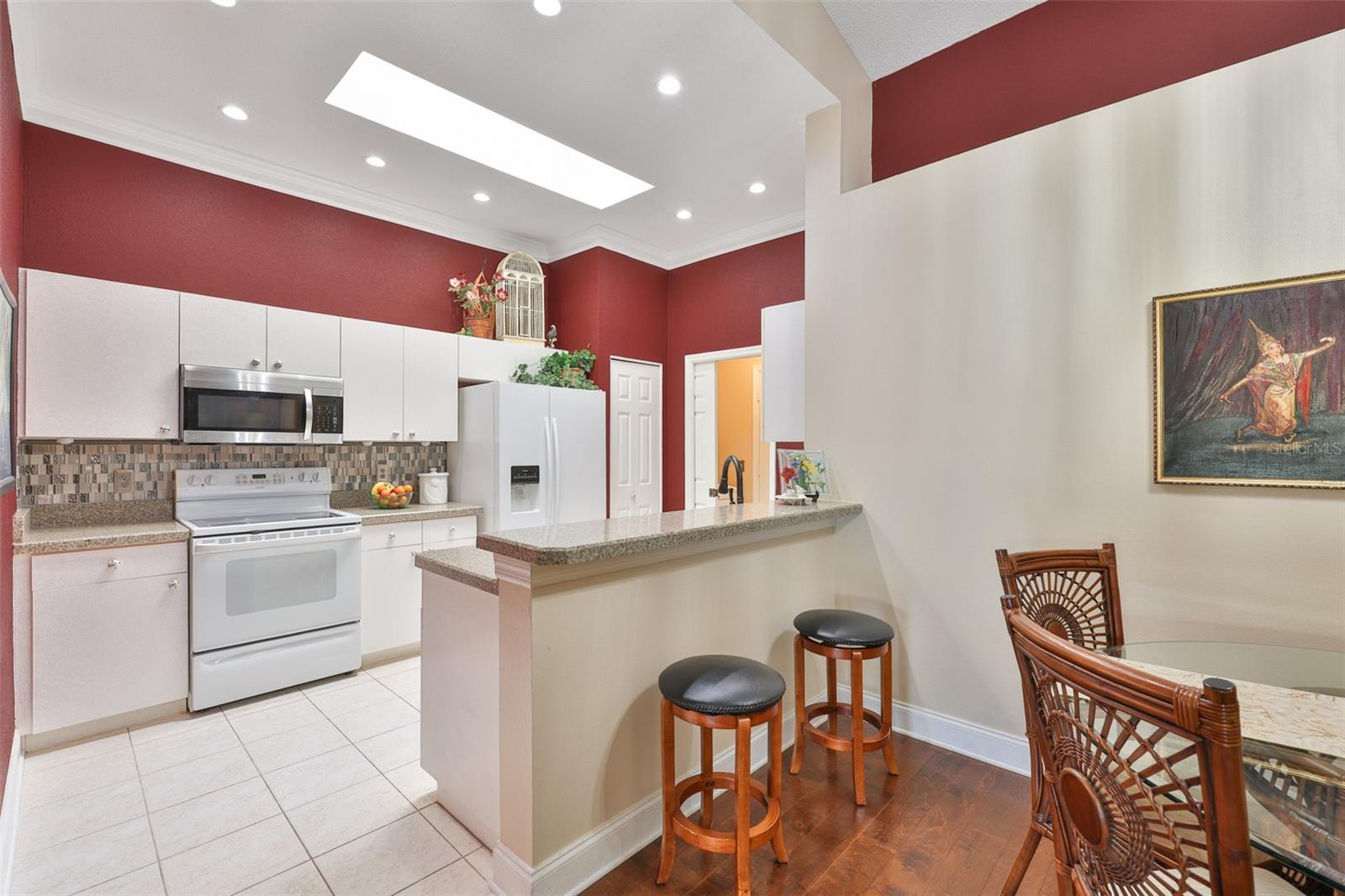 NANTUCKET III CONDO - Residential