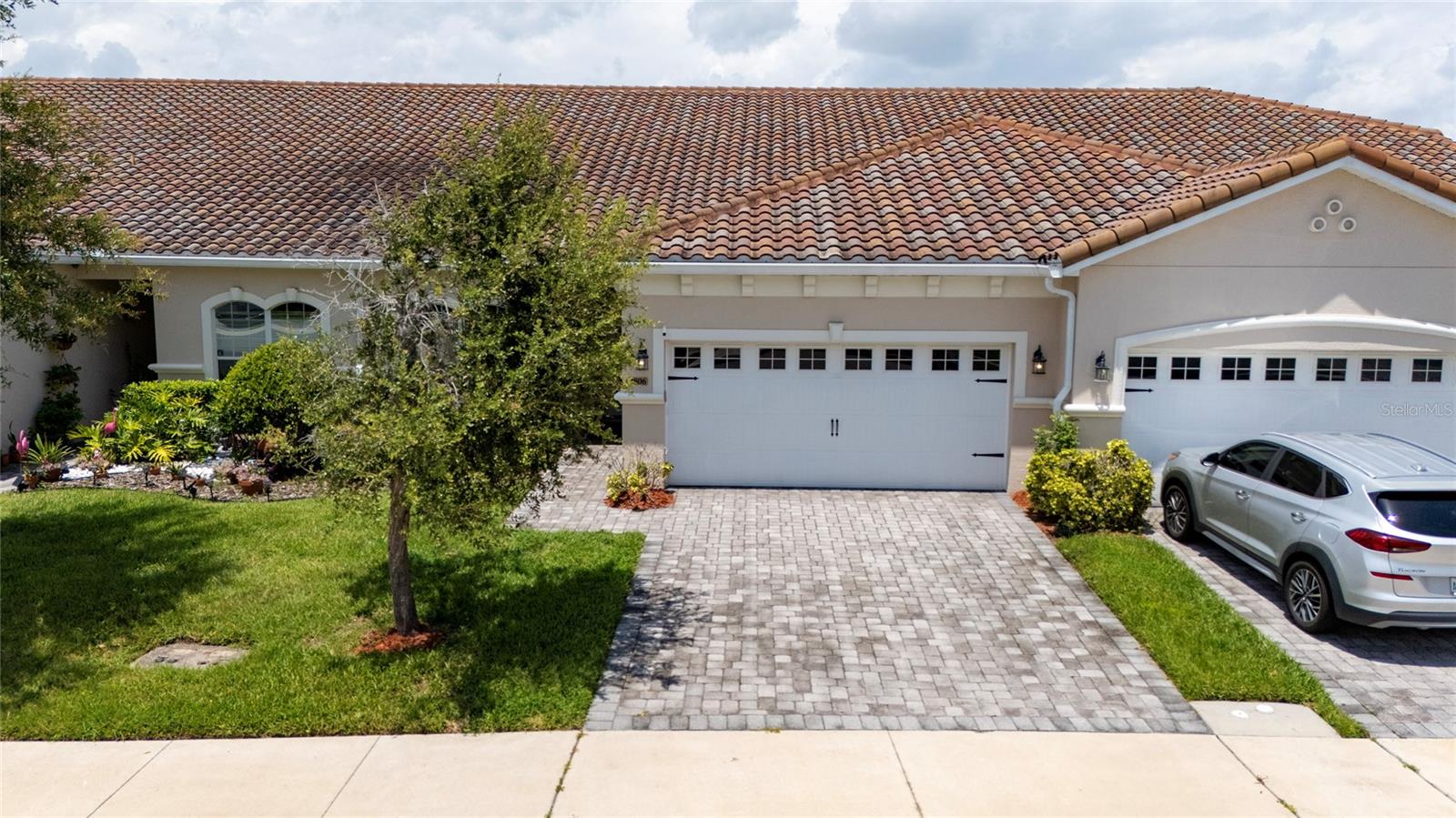 CYPRESS RESERVE VILLAS - Residential