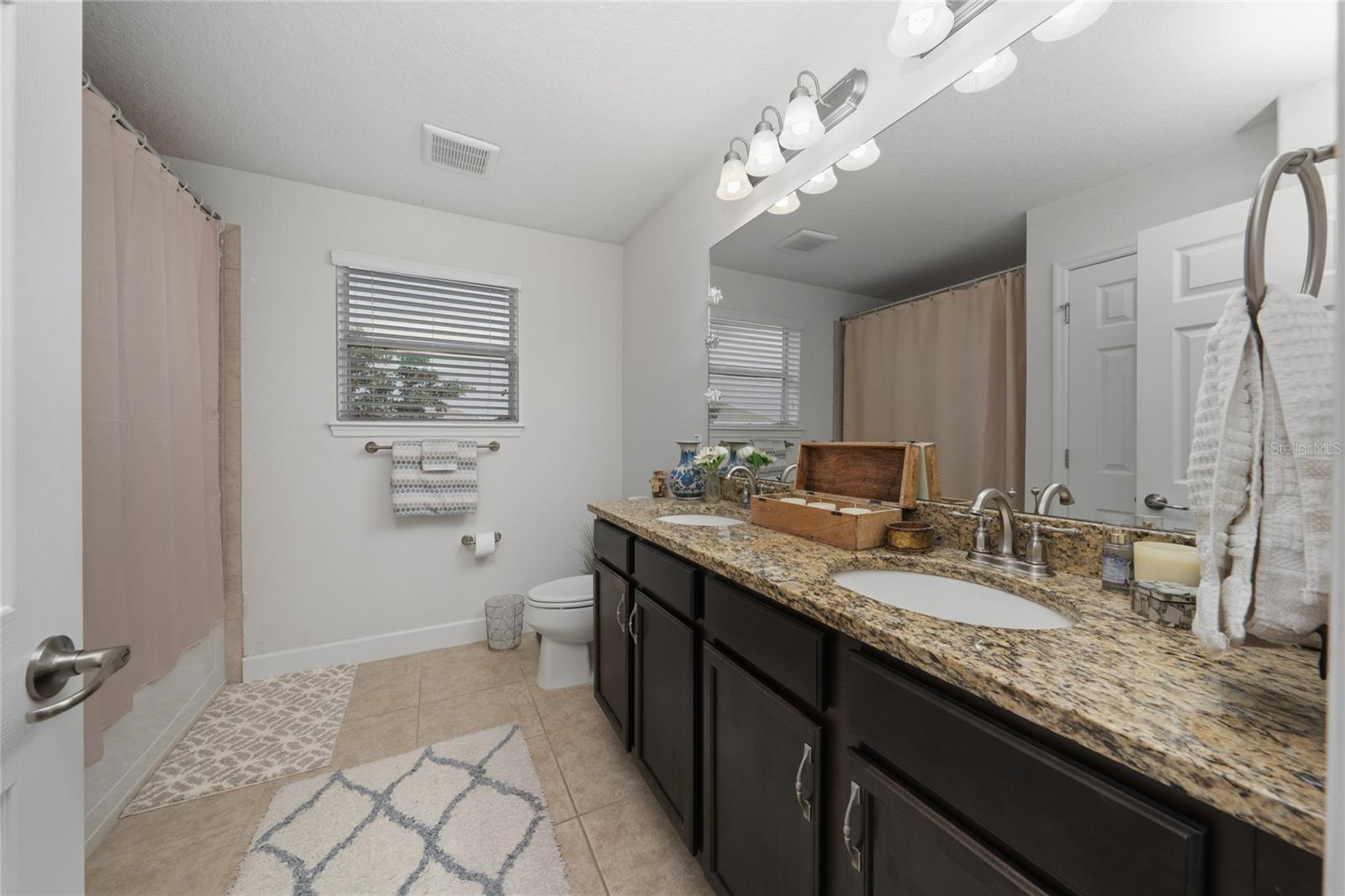 CYPRESS RESERVE VILLAS - Residential
