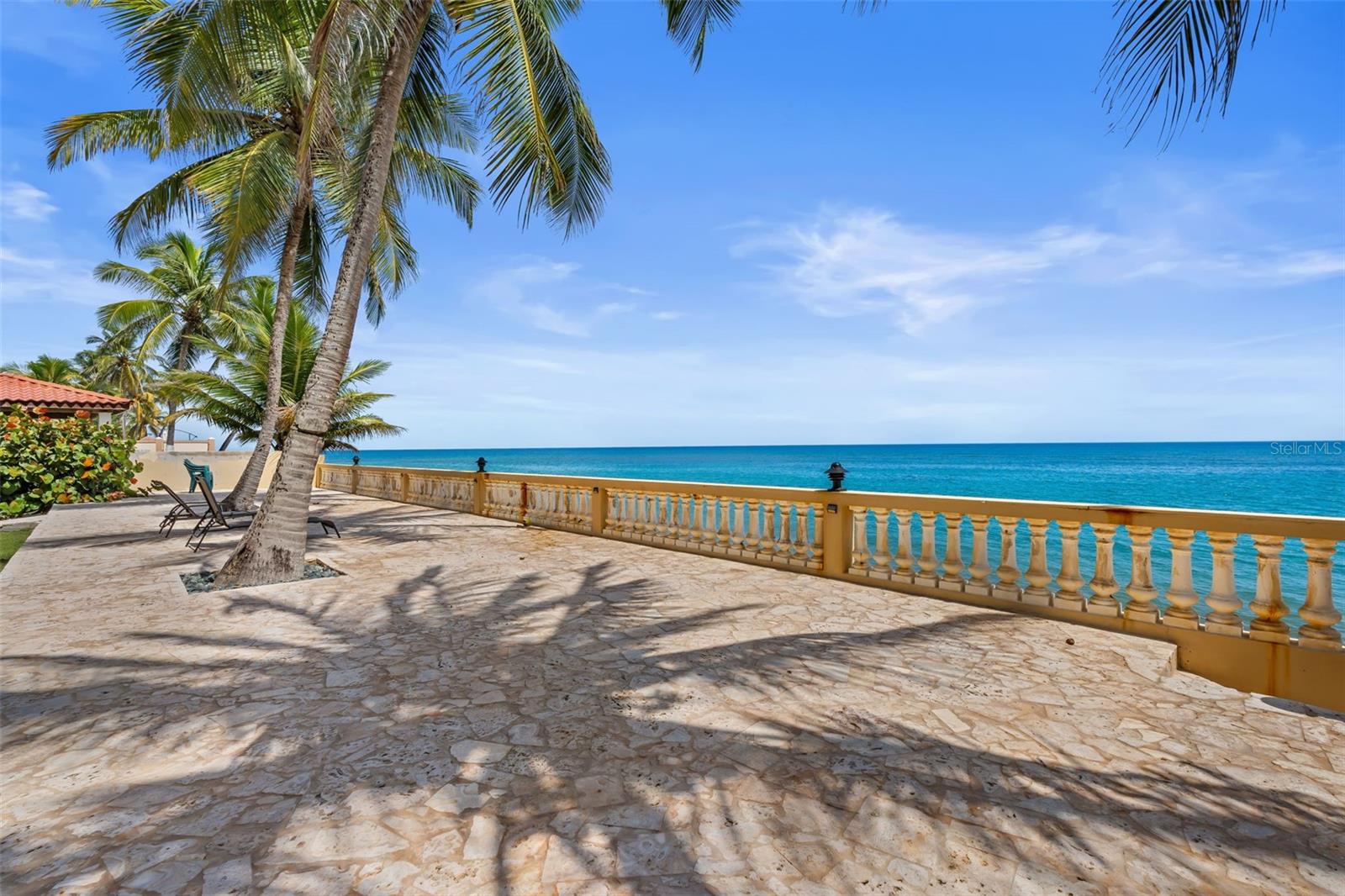 CONDOMINUM OCEAN VIEW CASTLE - Residential