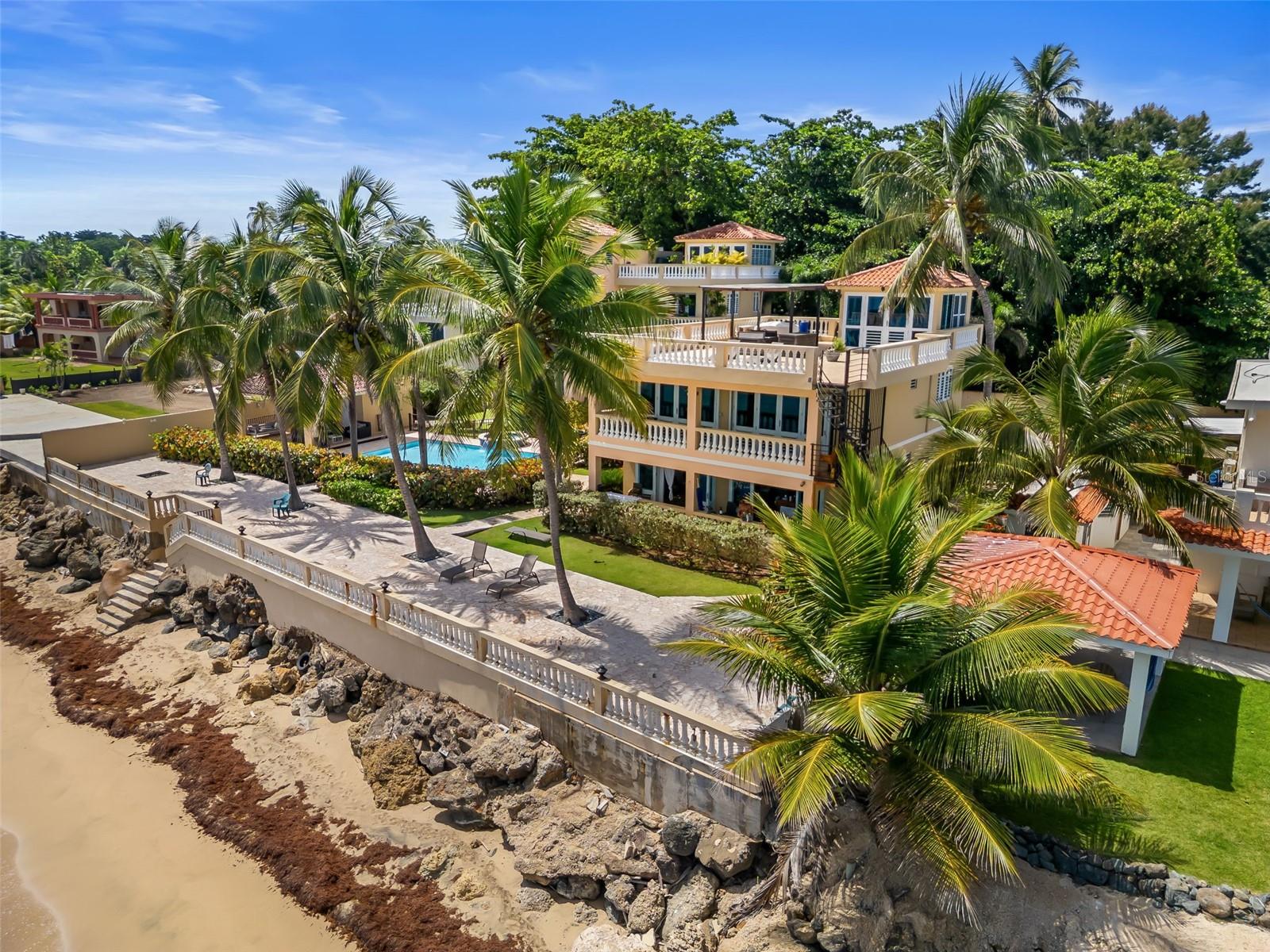 CONDOMINUM OCEAN VIEW CASTLE - Residential
