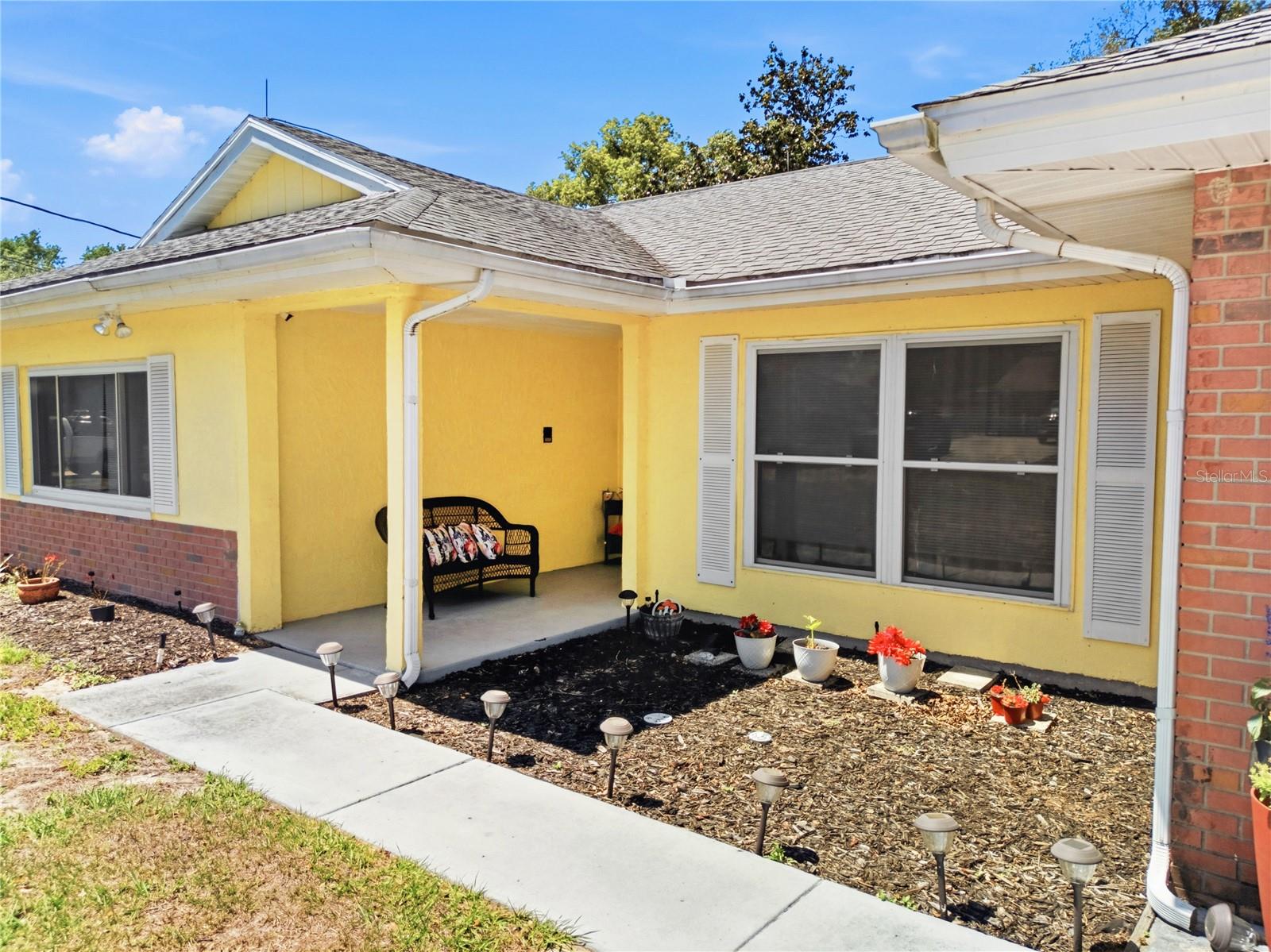 SPRING HILL - Residential