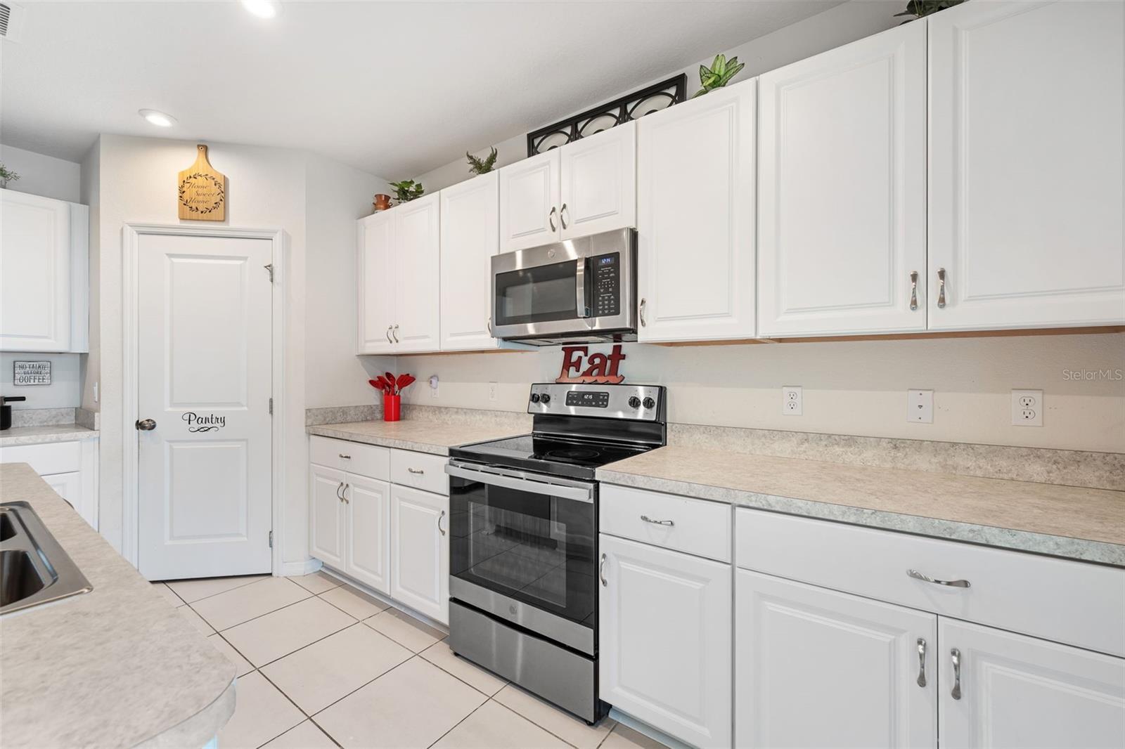 EAGLE POINTE PH III SUB - Residential