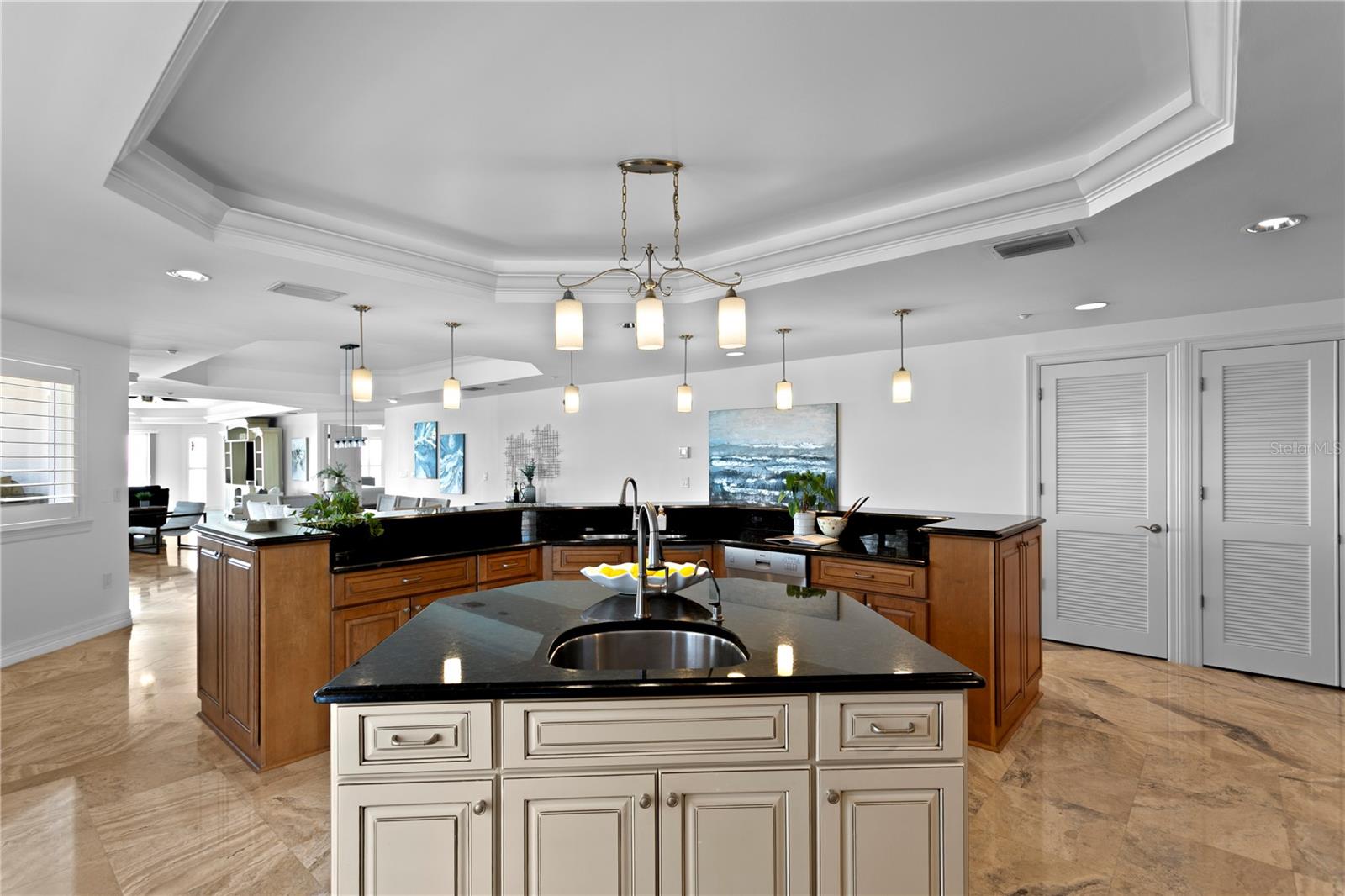SUNBURST COVE CONDO - Residential