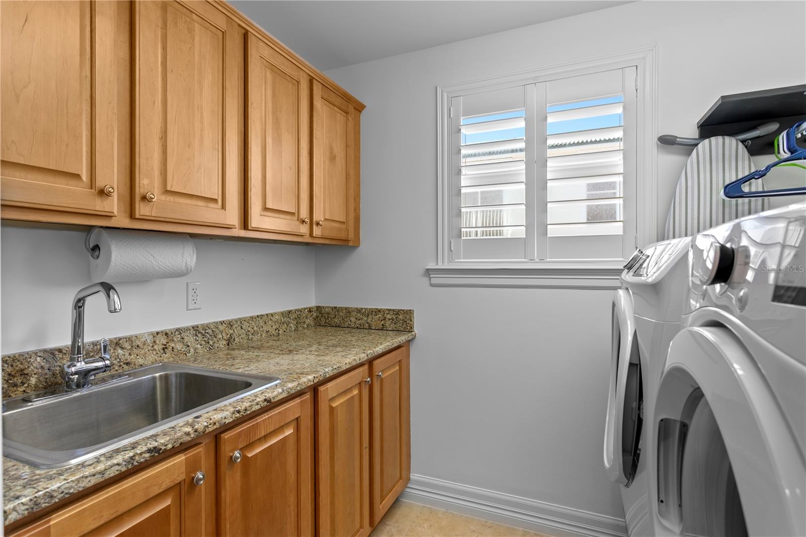 SUNBURST COVE CONDO - Residential