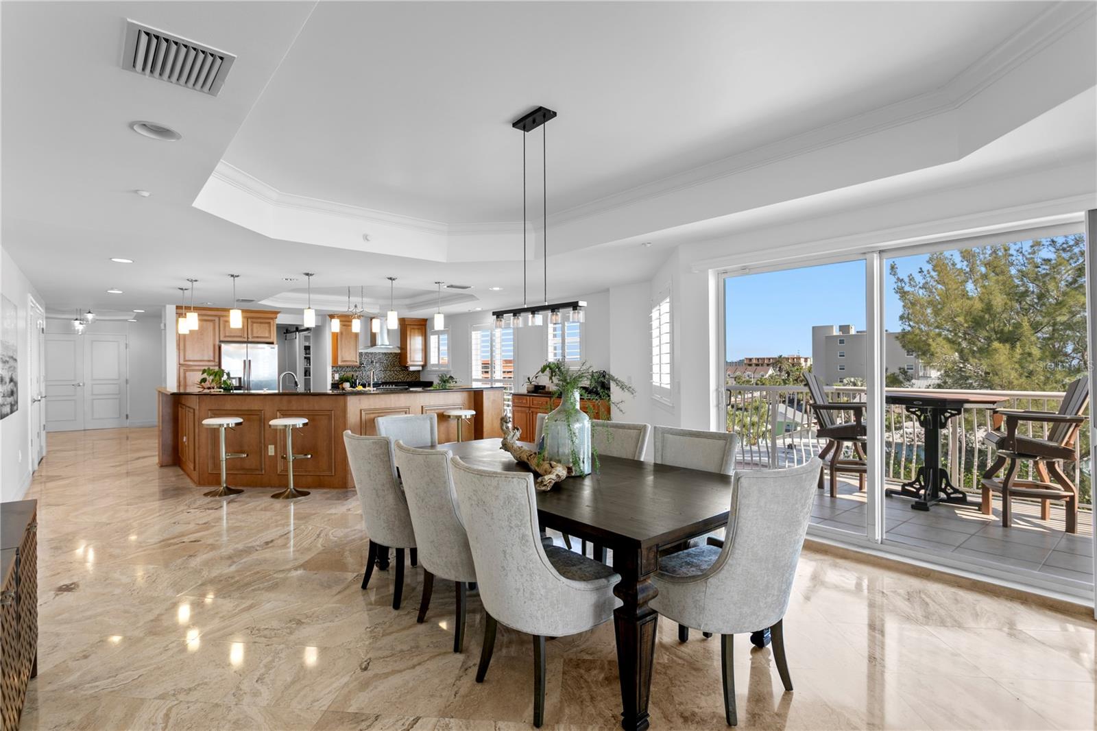 SUNBURST COVE CONDO - Residential