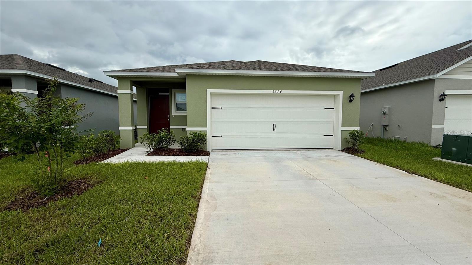 LAKE DEER ESTATES - Residential Lease