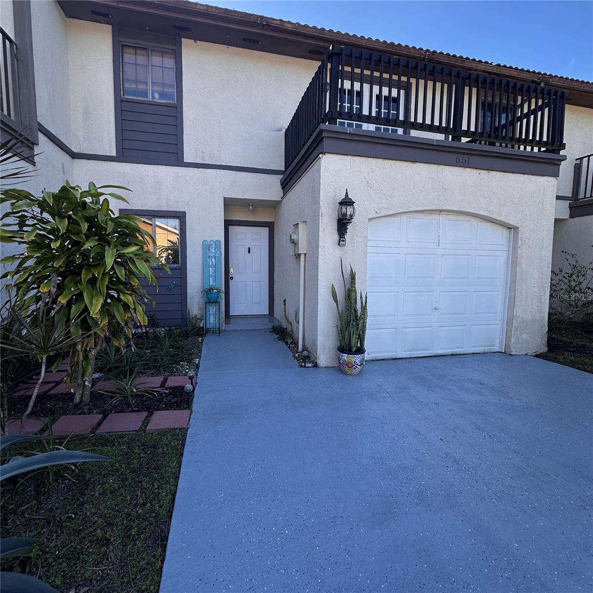 NOVA VILLAS - Residential