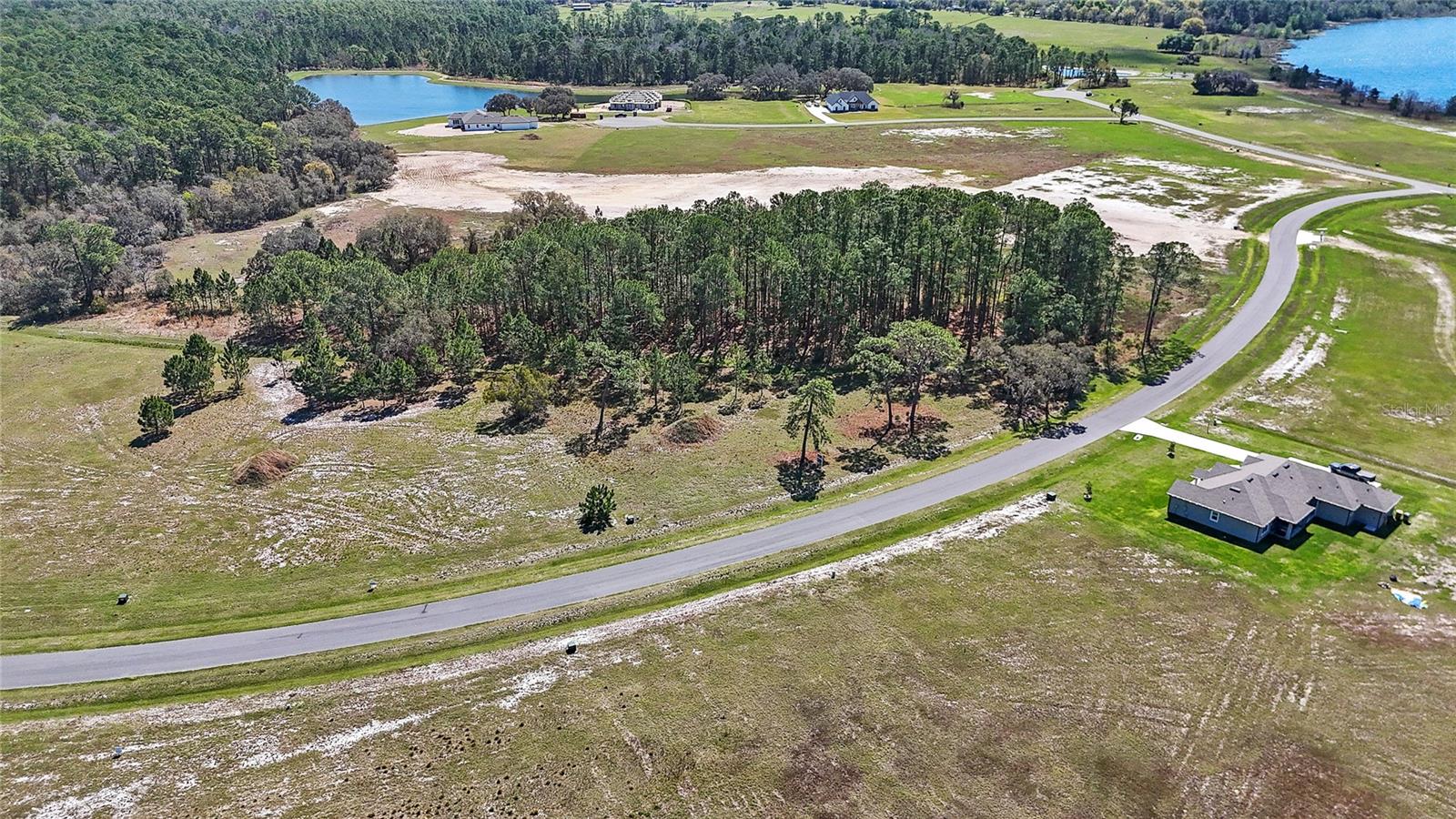 SHORELINE RANCH - Residential