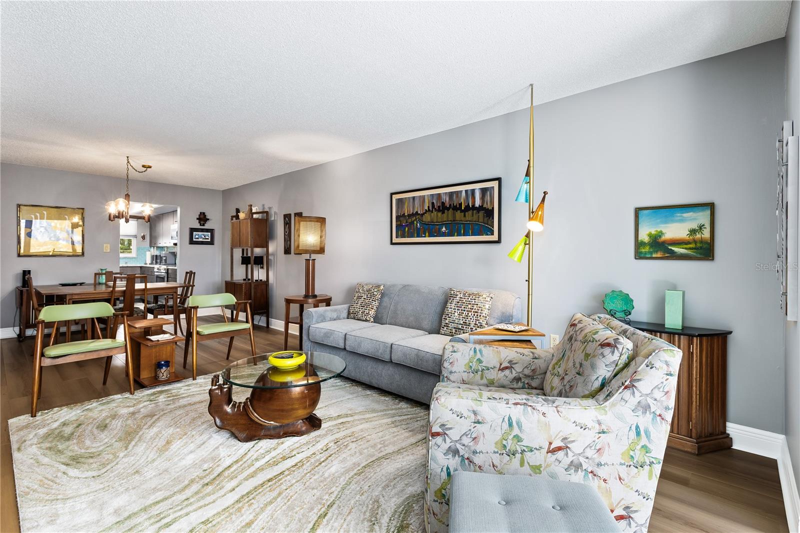 MOUNT DORA VILLA DORA CONDO UNIT 01 - Residential