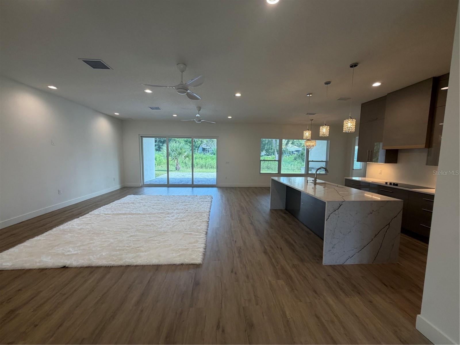 ACADEMY HEIGHTS - Residential