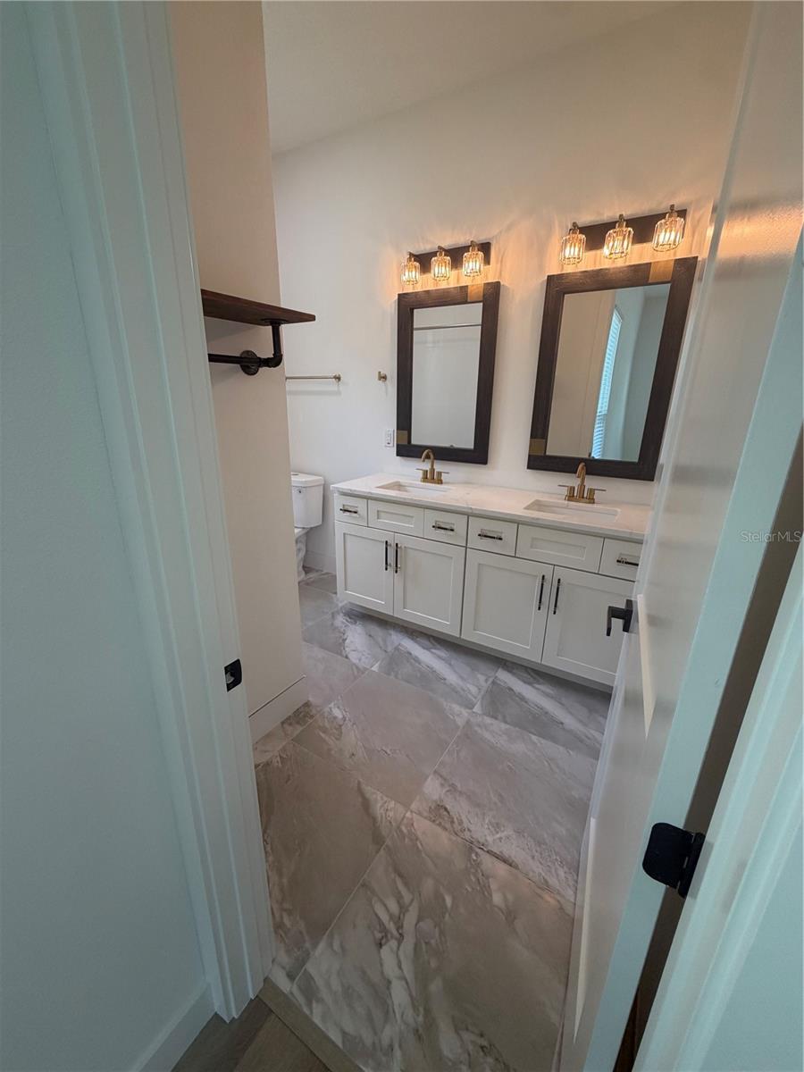ACADEMY HEIGHTS - Residential