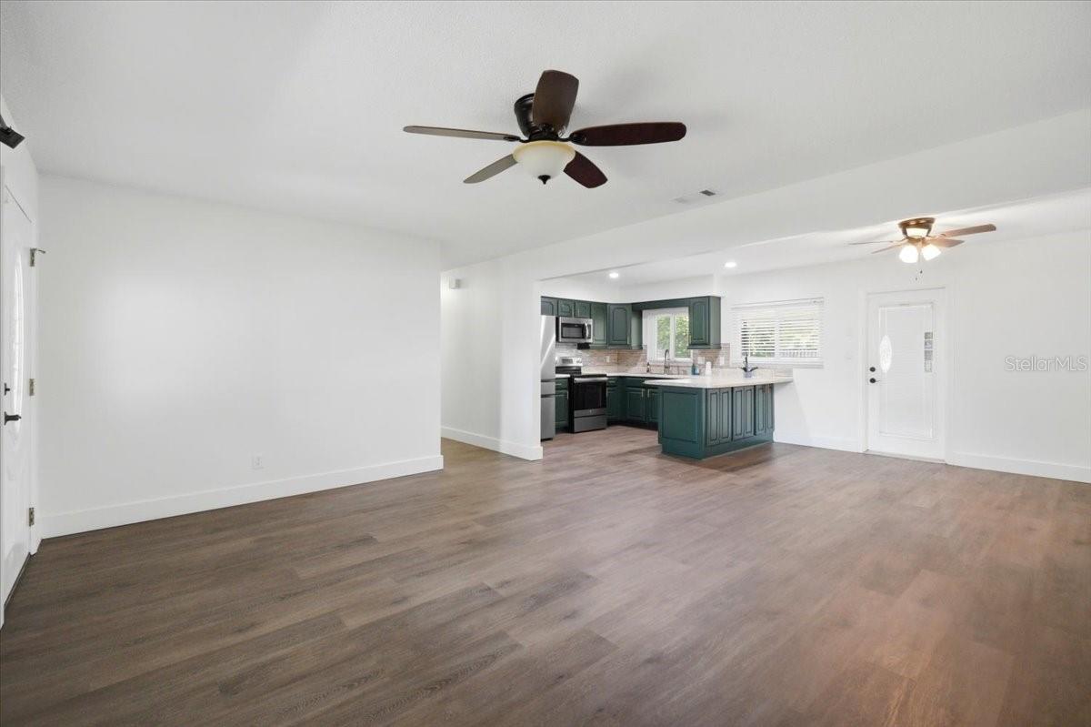 ACREAGE - Residential