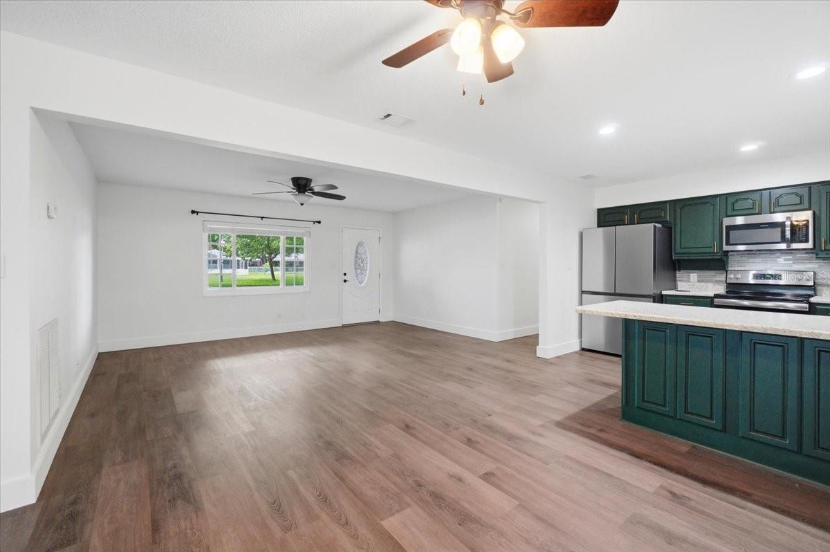 ACREAGE - Residential