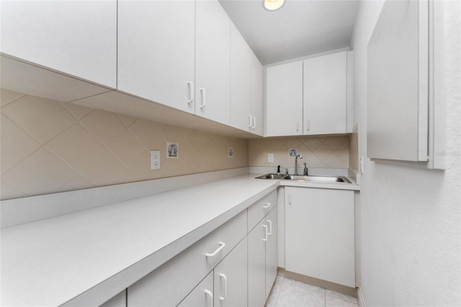 SORRENTO SHORES REPLAT - Residential
